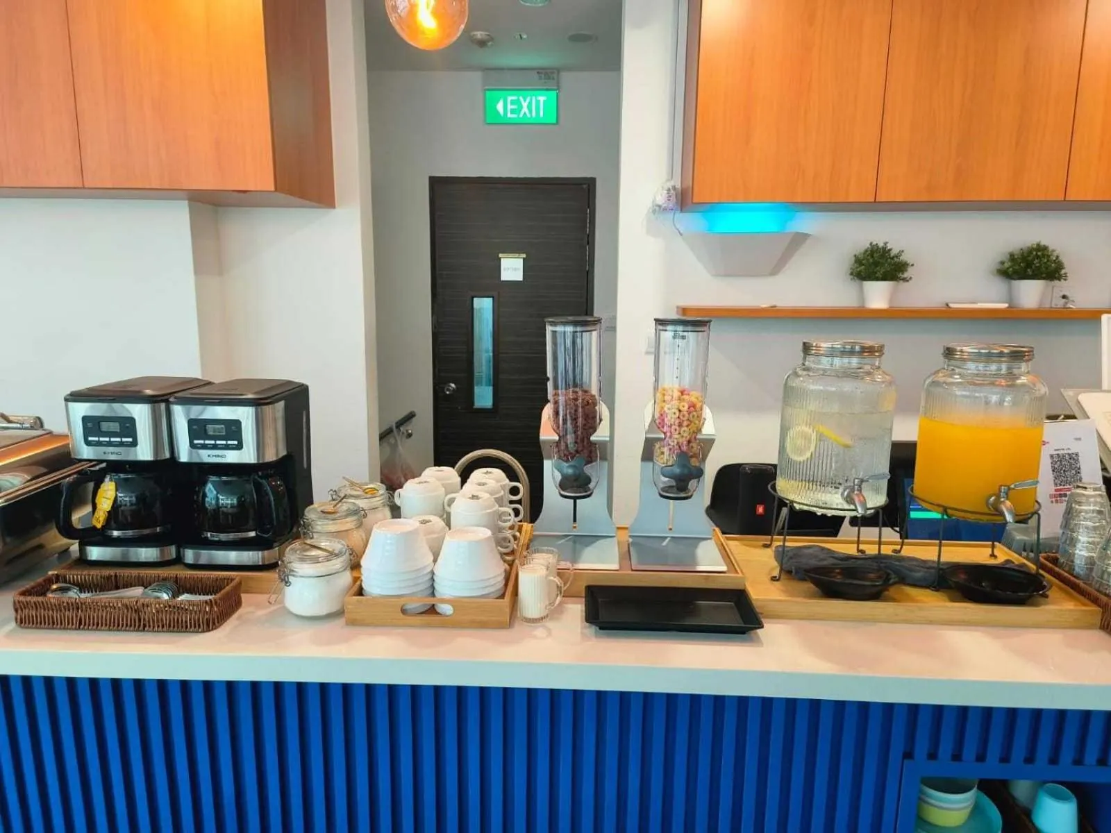 Breakfast in Habyt Clarke Quay - Previously Champion City