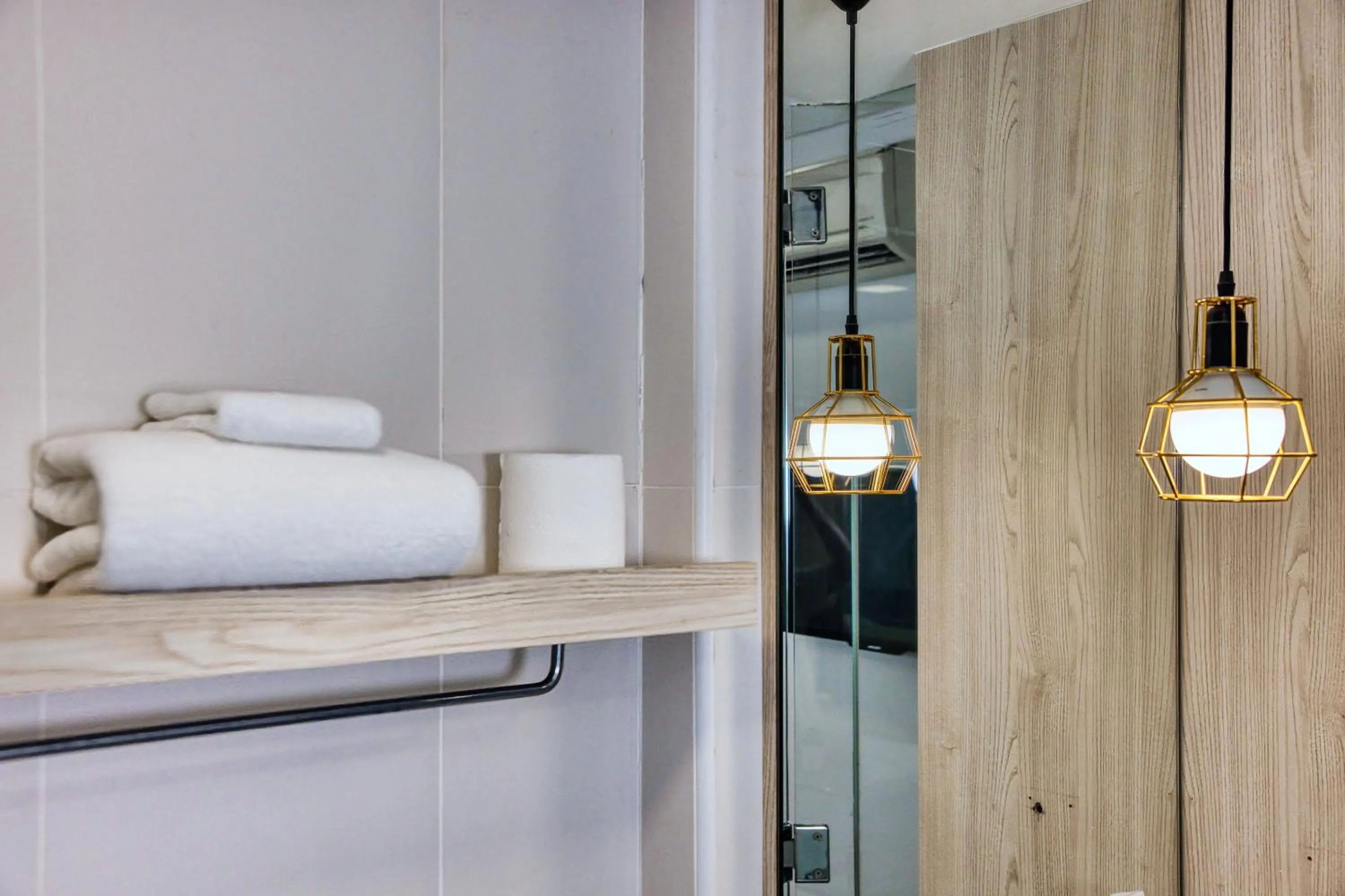 towels, Bed in Habyt Clarke Quay - Previously Champion City