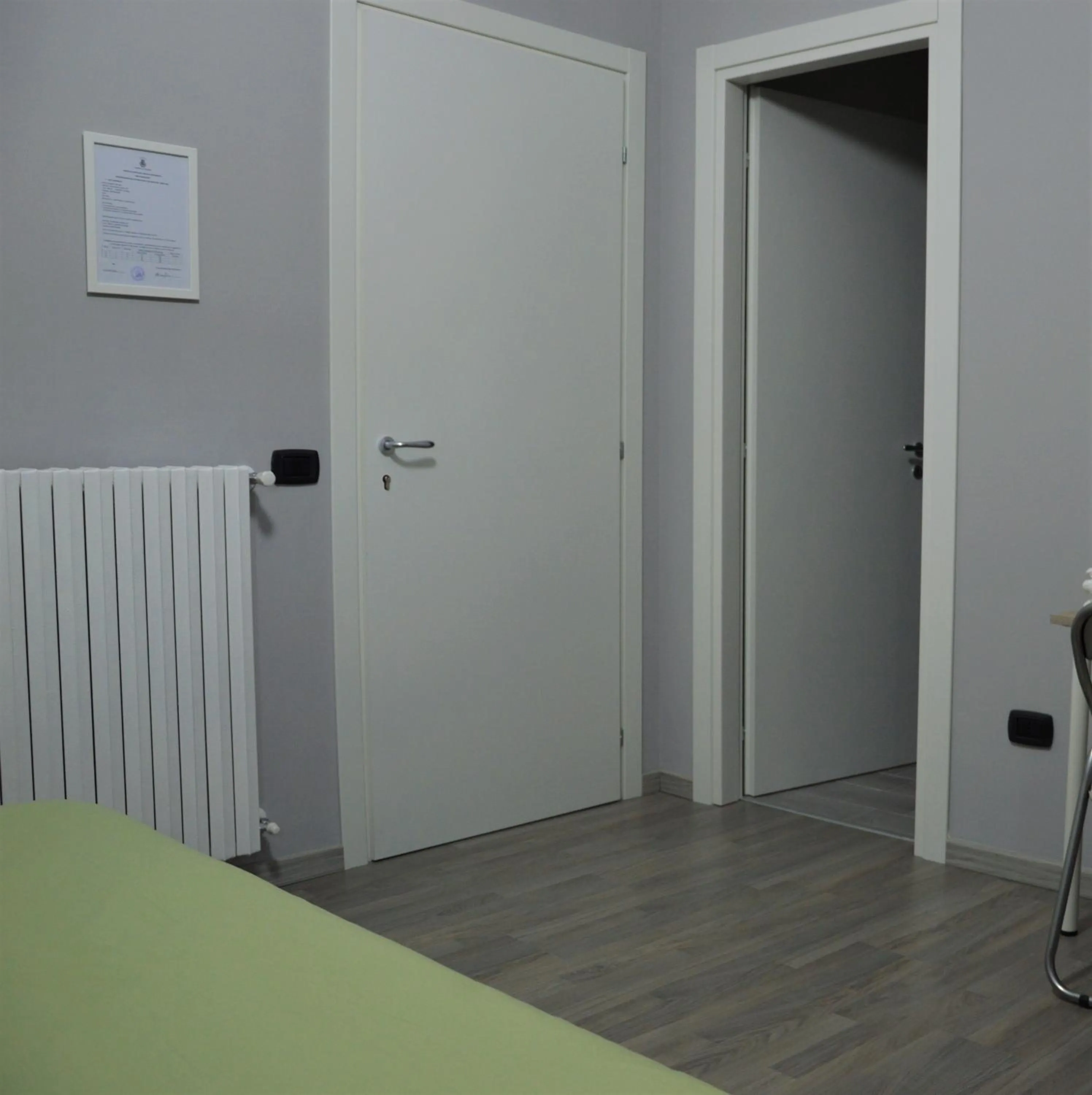 Photo of the whole room in Iris Inn