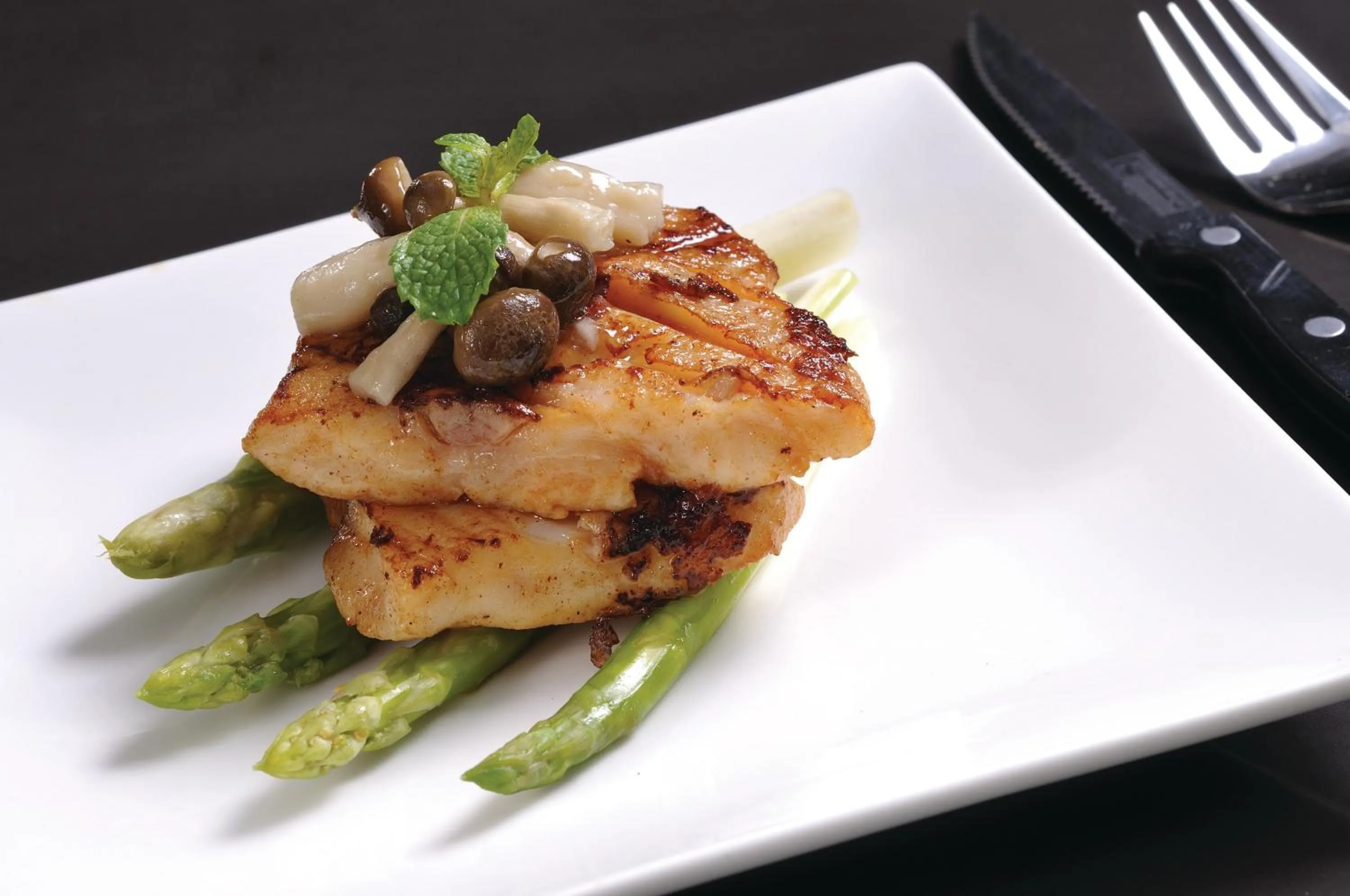 Food and drinks in Fusion Suites Phuket Patong