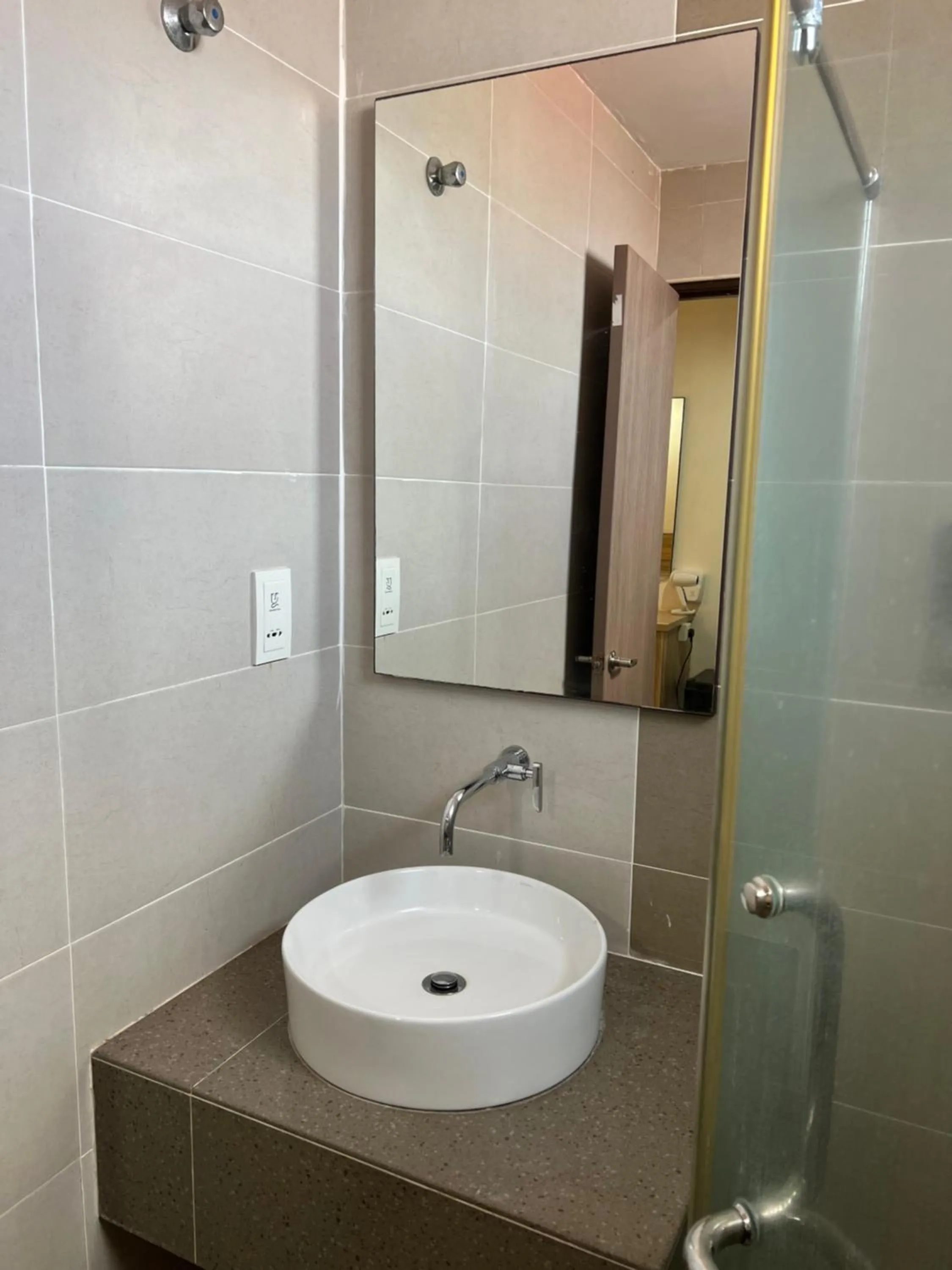 Studio Exclusive (Kota Bharu City Point)