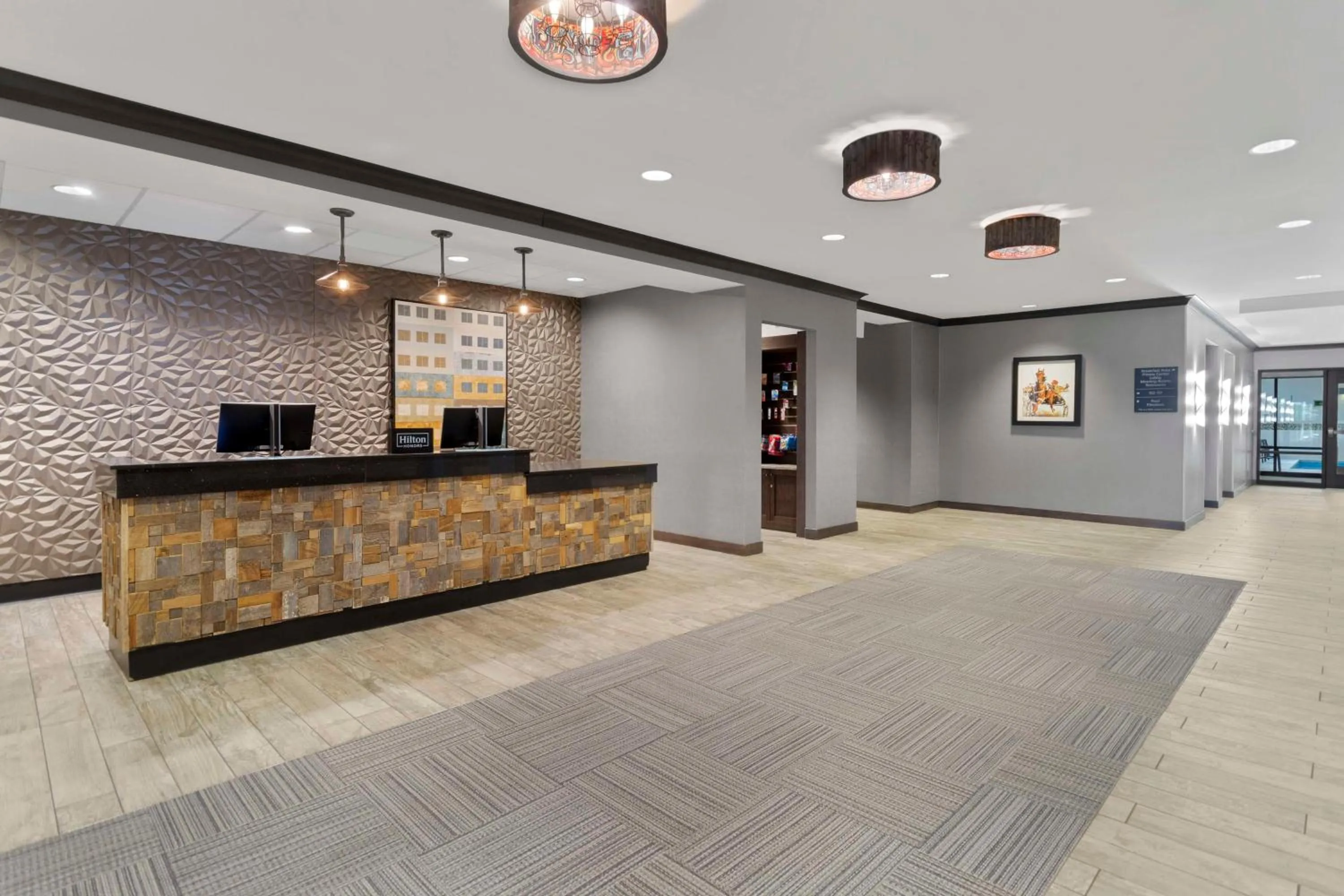 Lobby or reception in Hampton Inn & Suites Columbus Scioto Downs