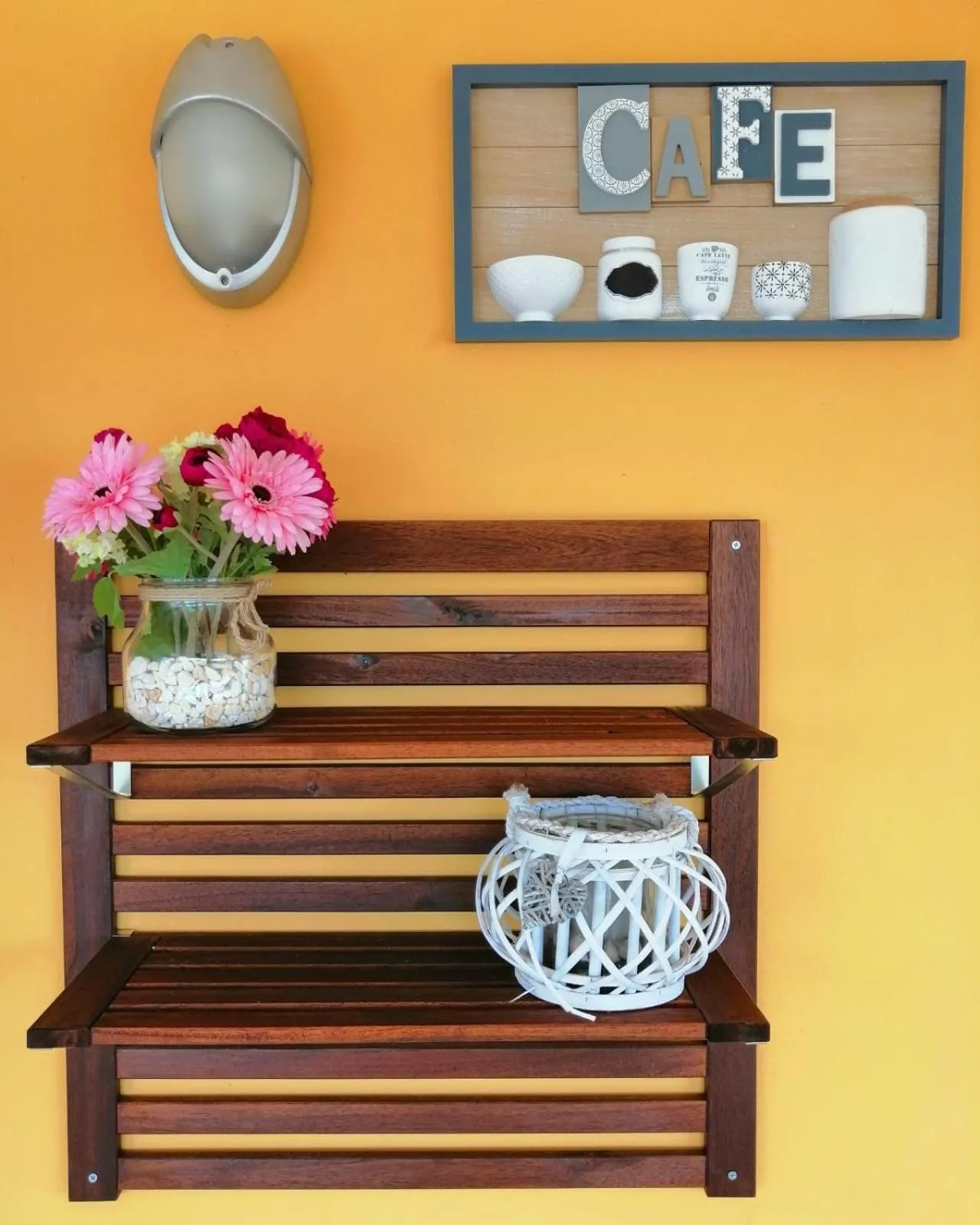 Decorative detail in Il Murice