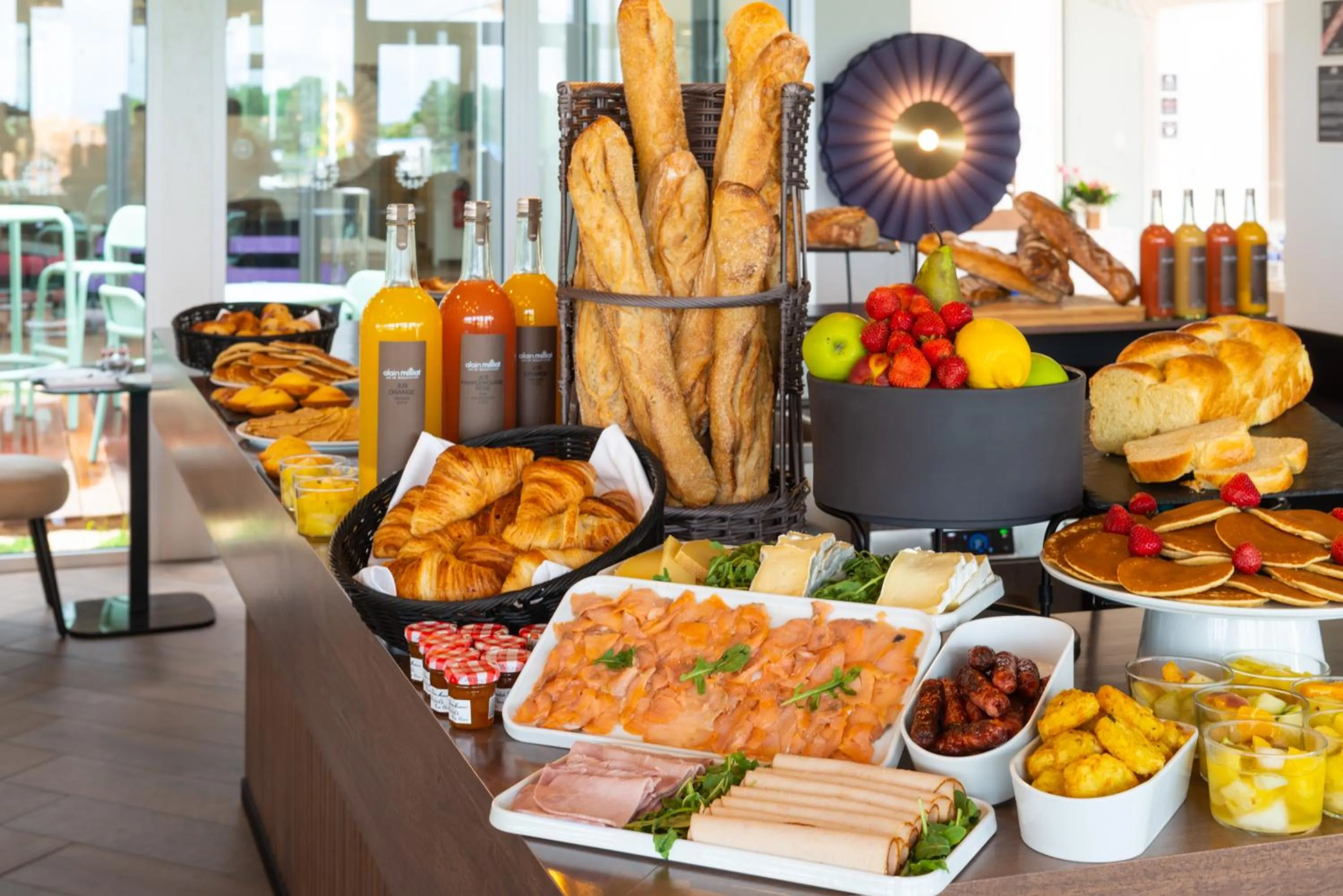 Breakfast in Hôtel Omnubo Collection