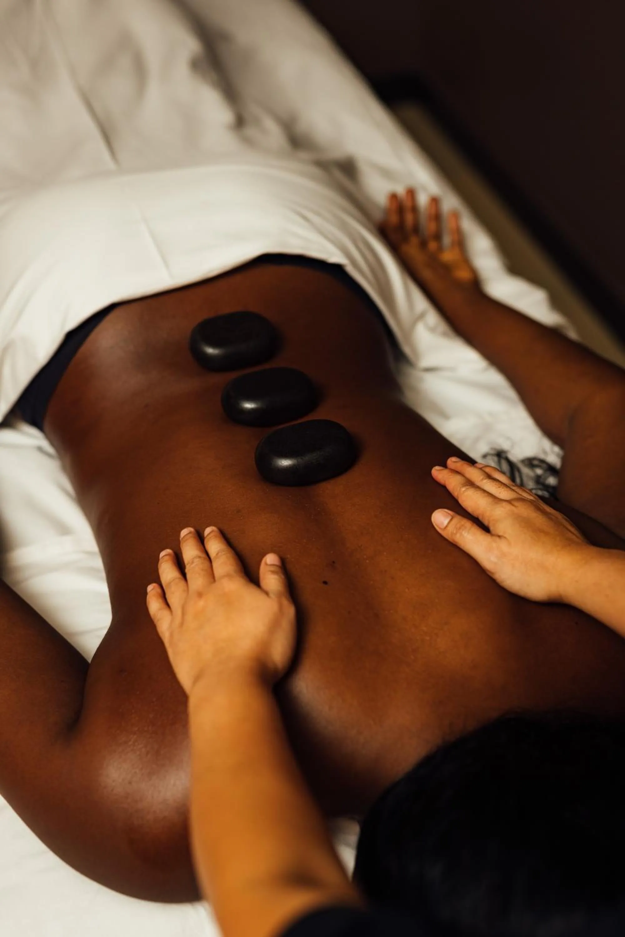 Massage in Palmeiras Suite Hotel