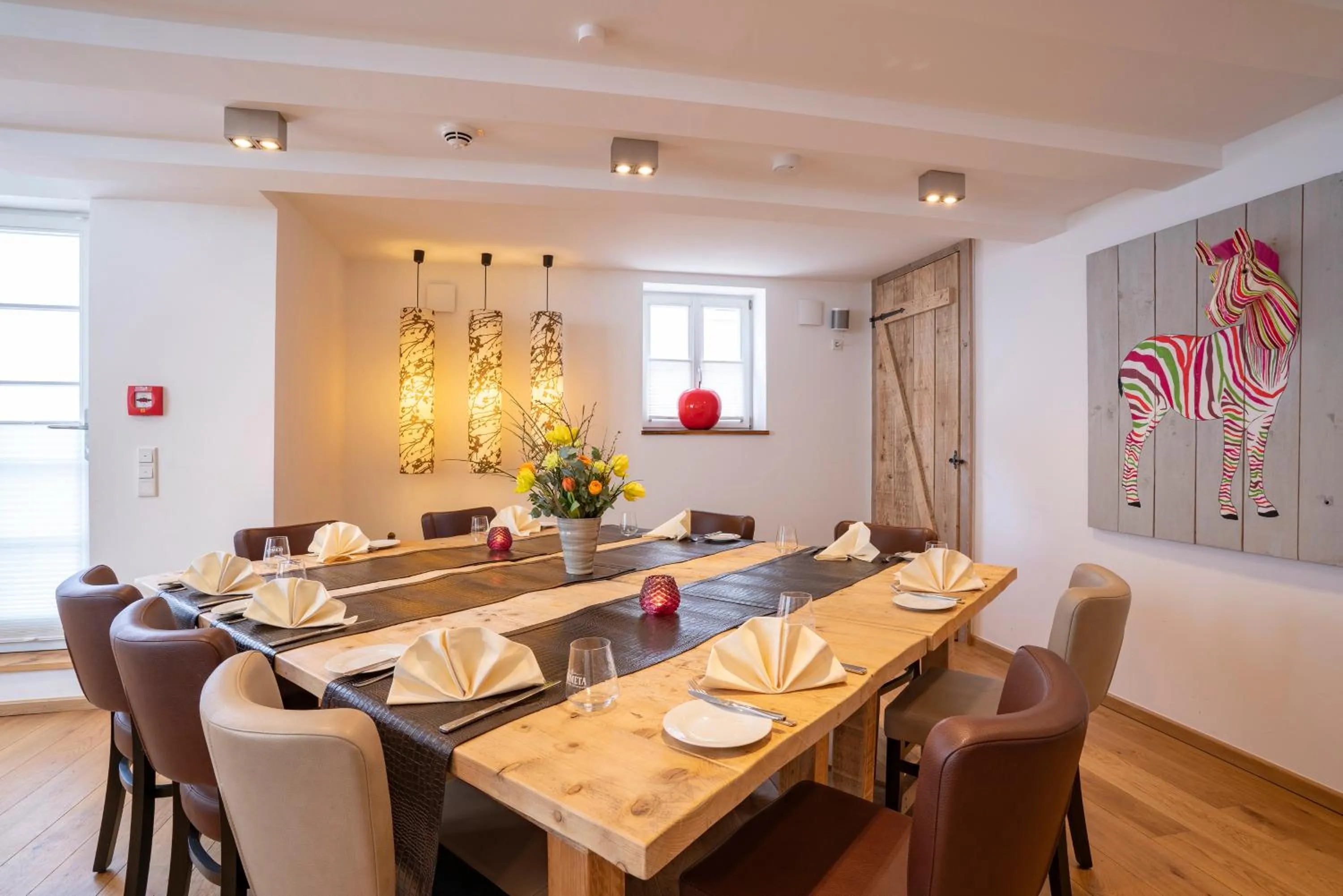 Food and drinks in Hotel ten Hoopen Restaurant Deele