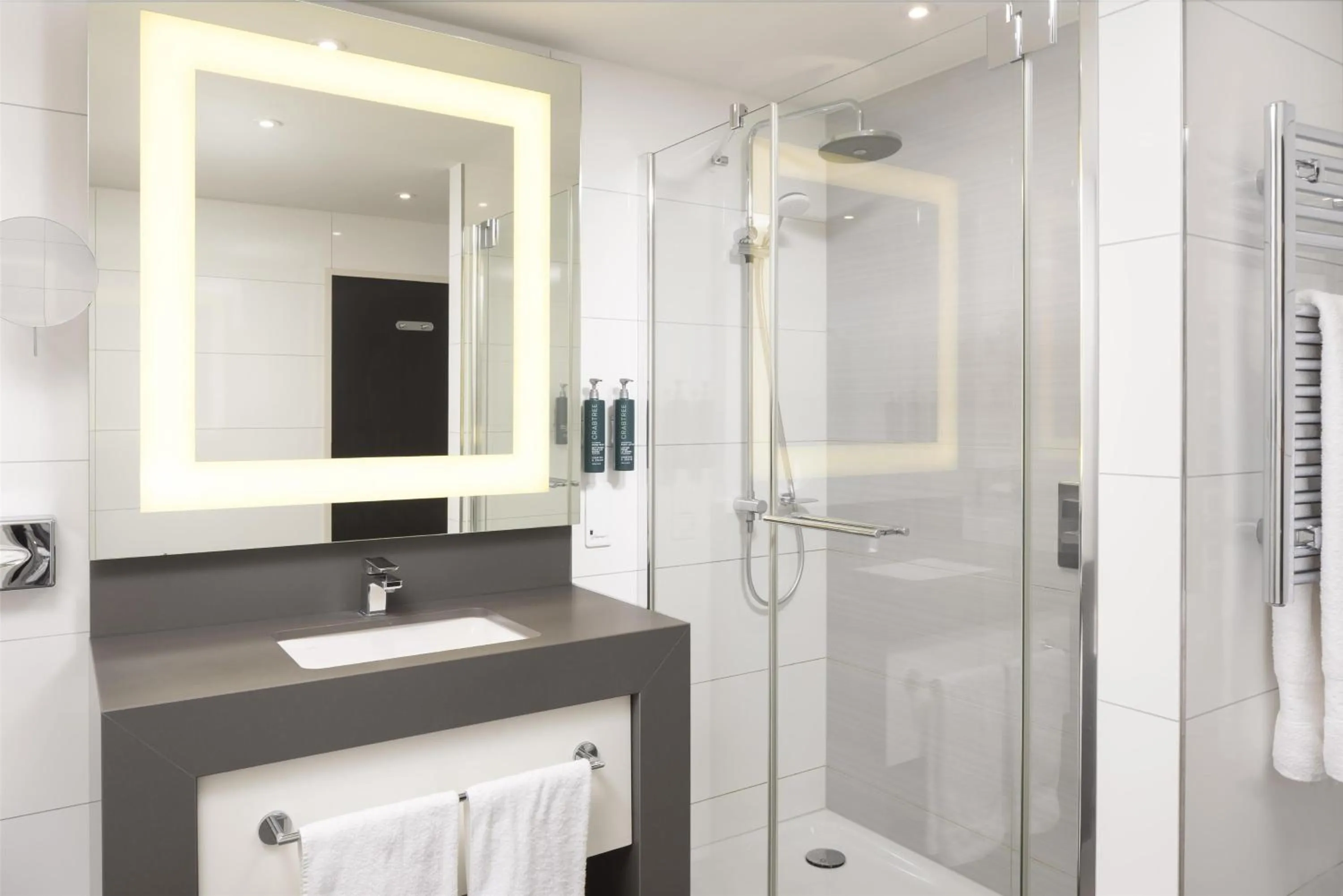 Bathroom in DoubleTree by Hilton Luxembourg