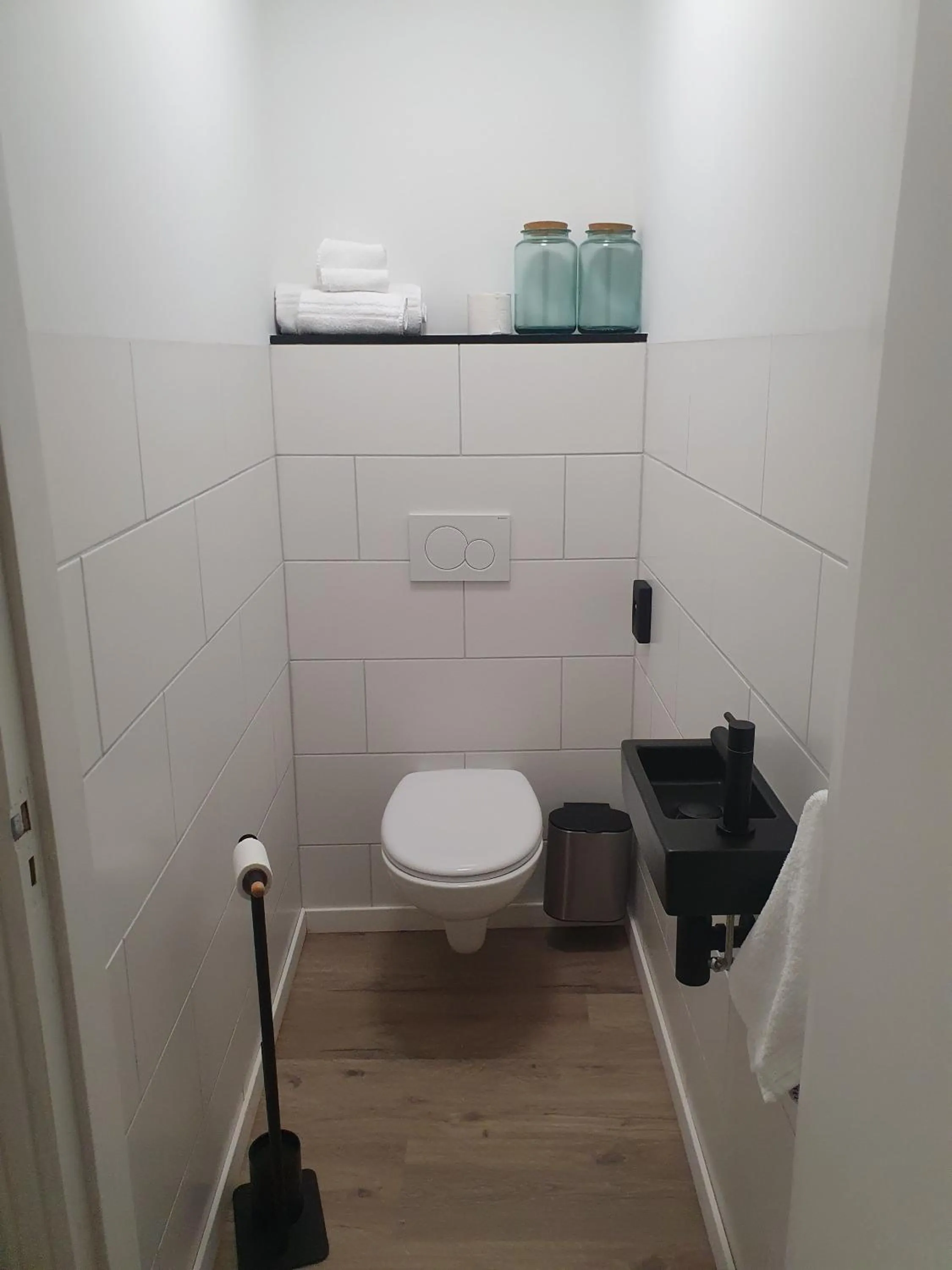 Toilet in B&B - Eetcafe - Riekelt