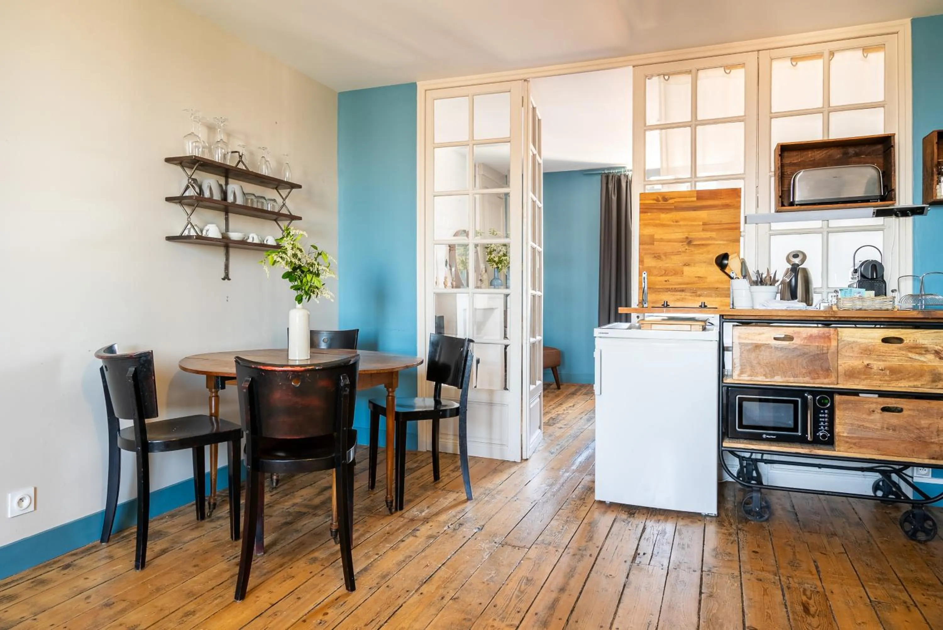 Coffee/tea facilities in Dupain & Dubeurre Appart'hôtel - Parking en supp