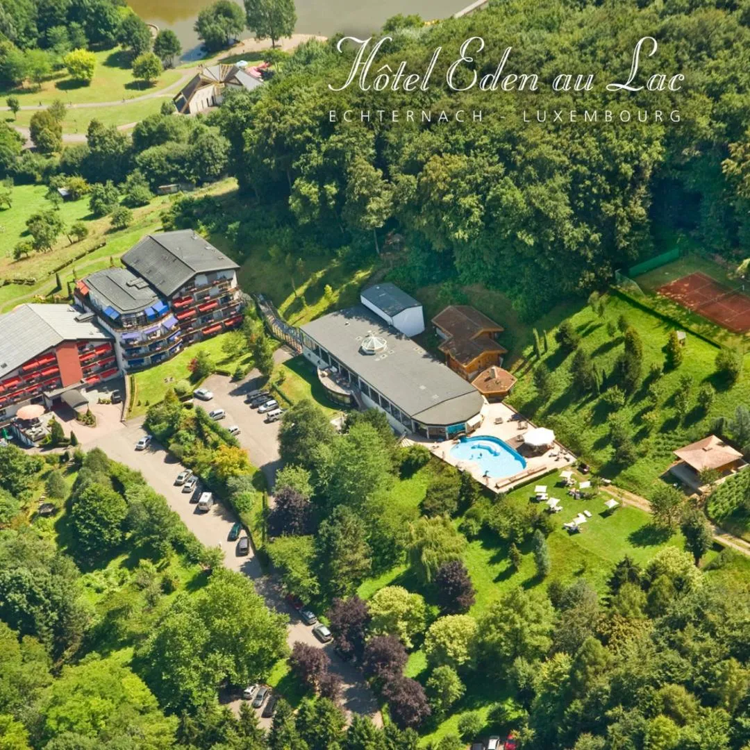 Garden view in Eden au Lac