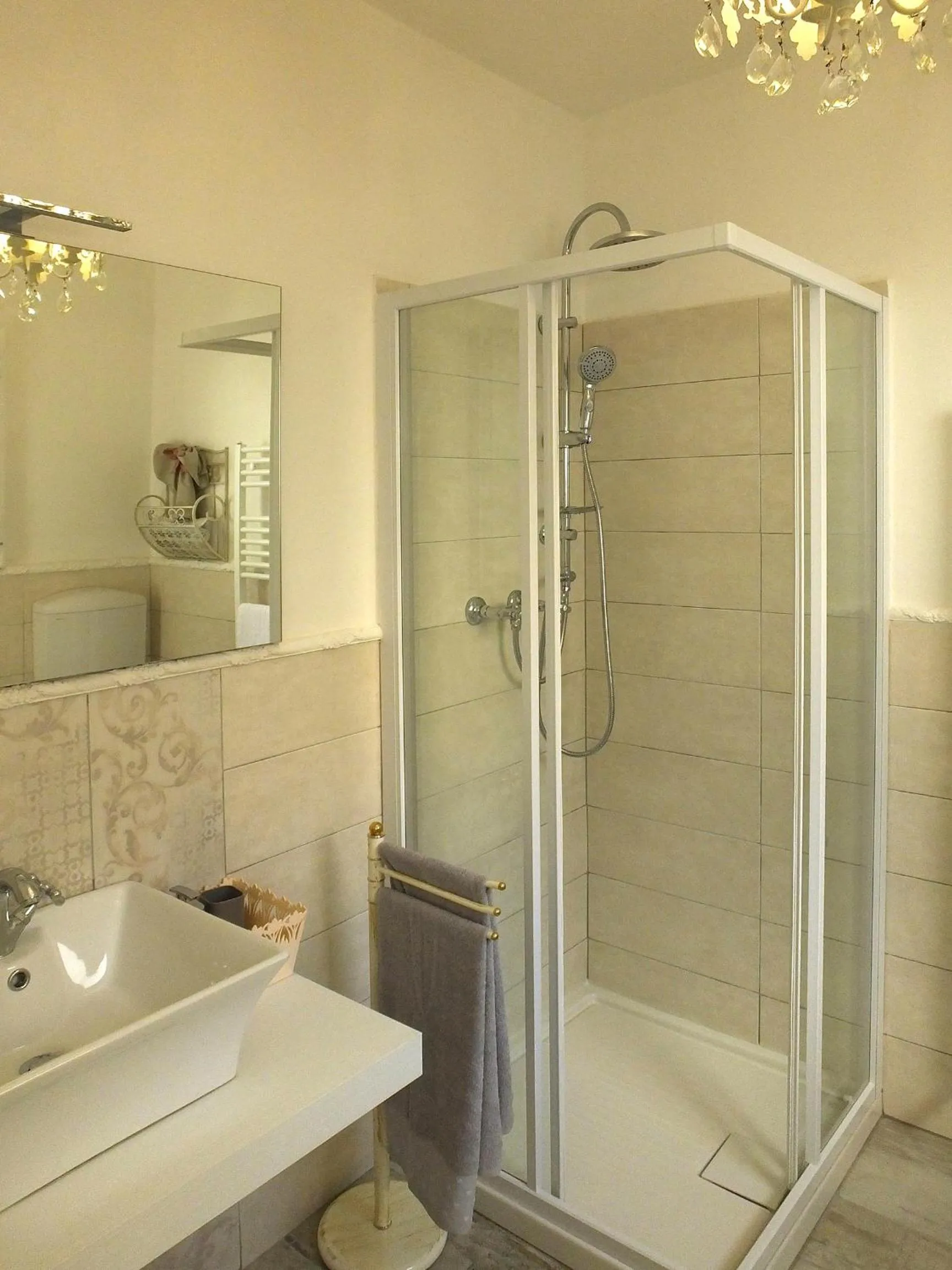 Bathroom in Antica Loggetta