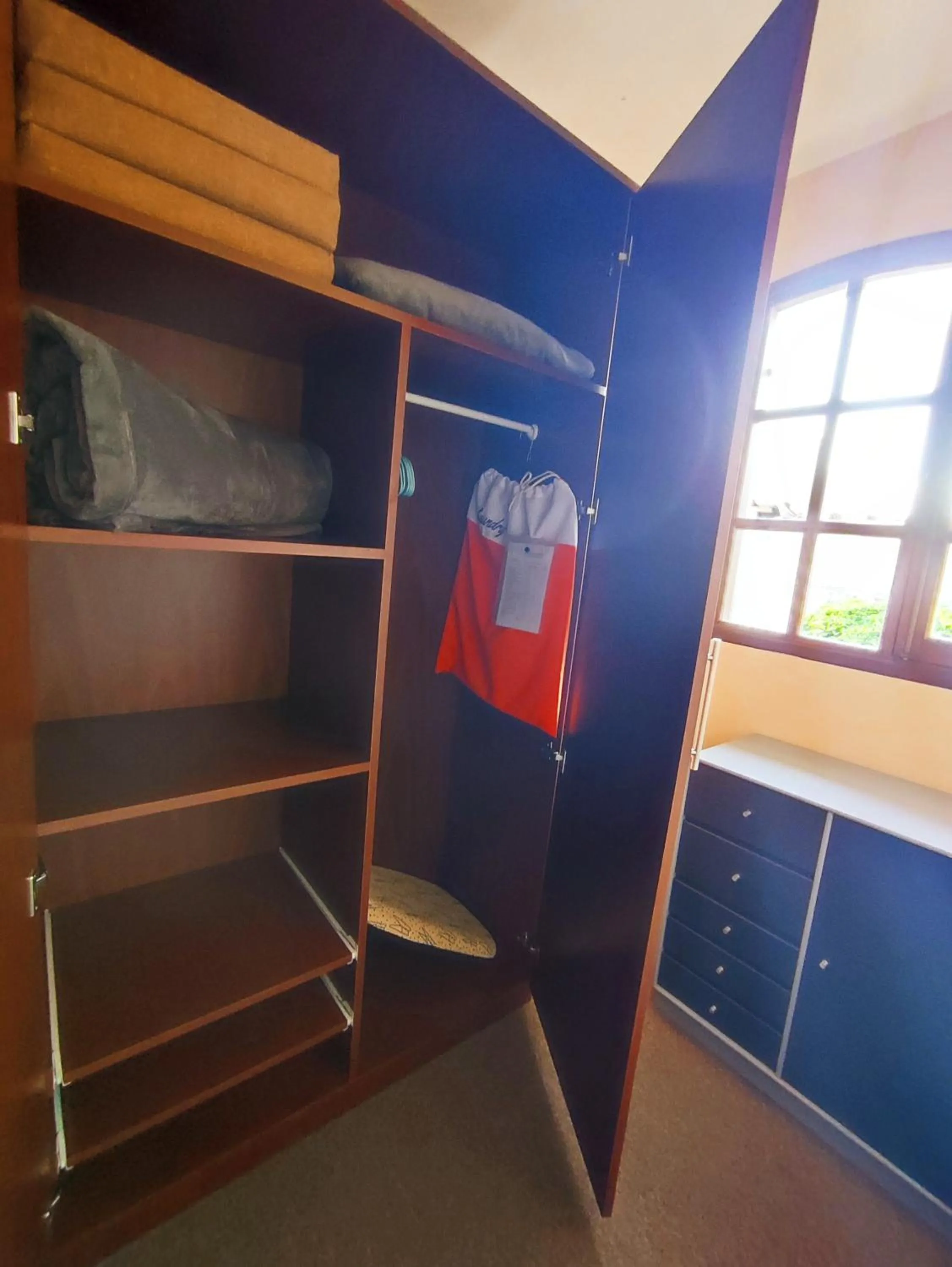 wardrobe in Hotel Boutique La Casa de Margarita