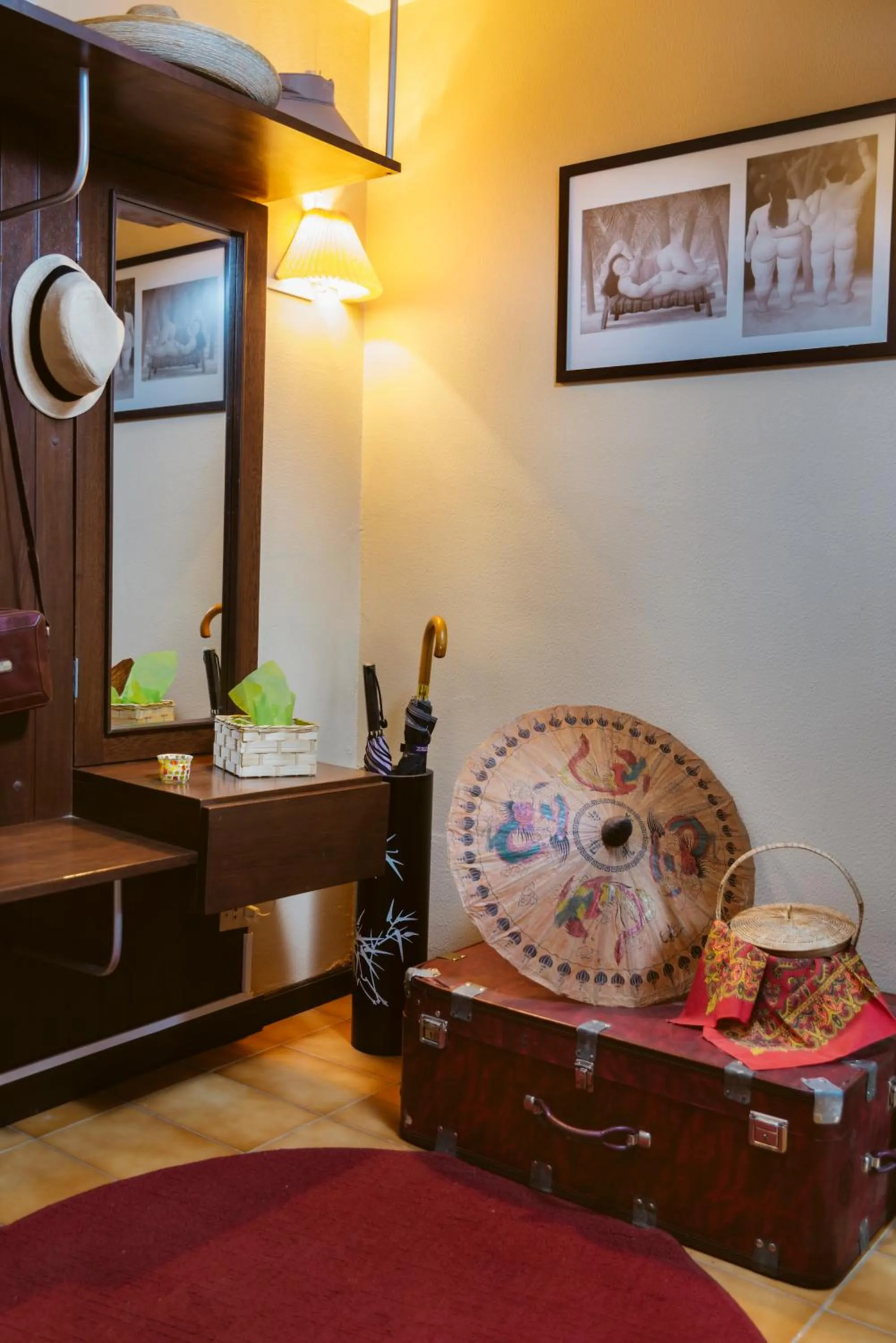 Seating area, Bed in Hotel Boutique La Casa de Margarita