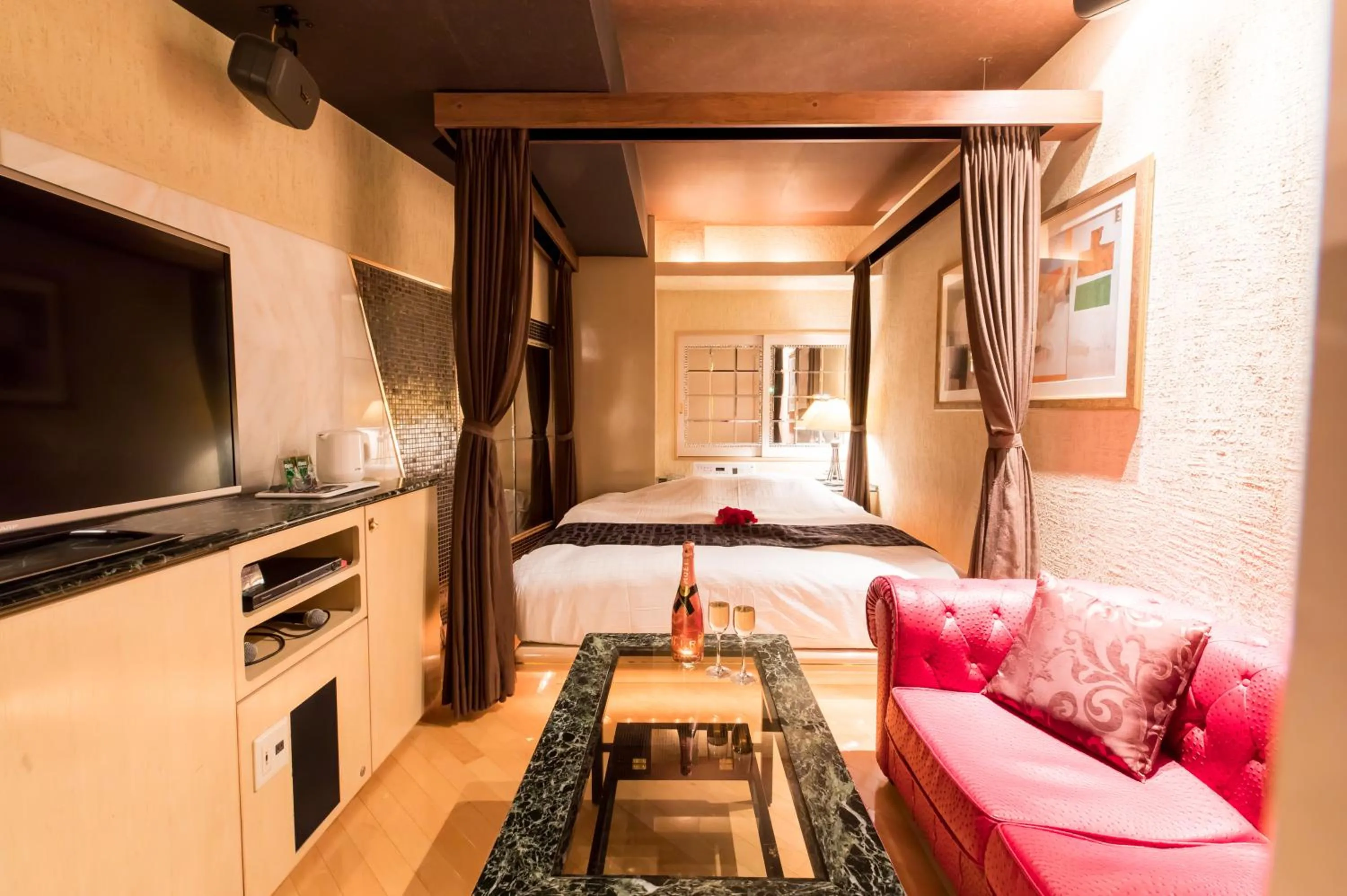 Bed in Hotel W-ARAMIS -W GROUP HOTELS and RESORTS-