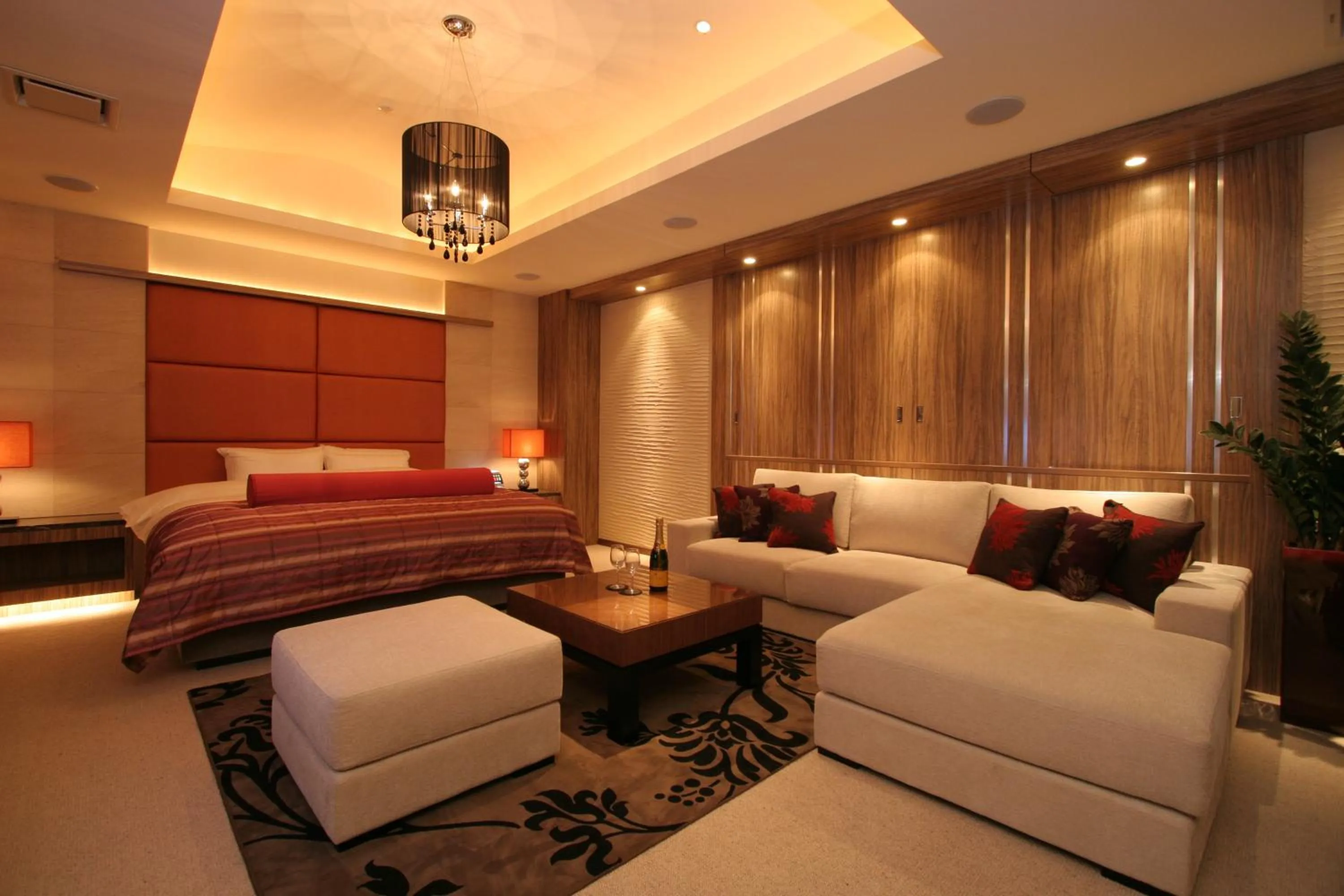 Photo of the whole room, Bed in HOTEL W-PREMIUM -W GROUP HOTELS and RESORTS-