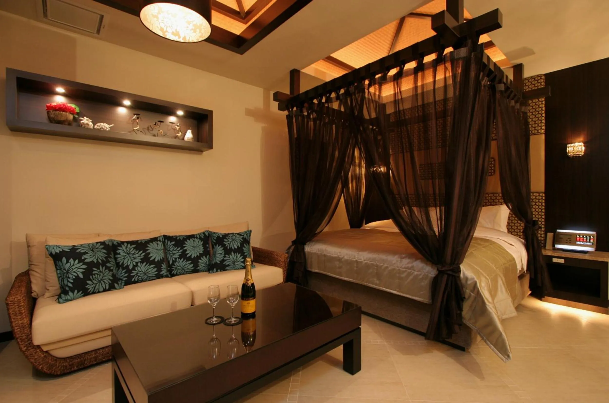 Bed in HOTEL W-PREMIUM -W GROUP HOTELS and RESORTS-