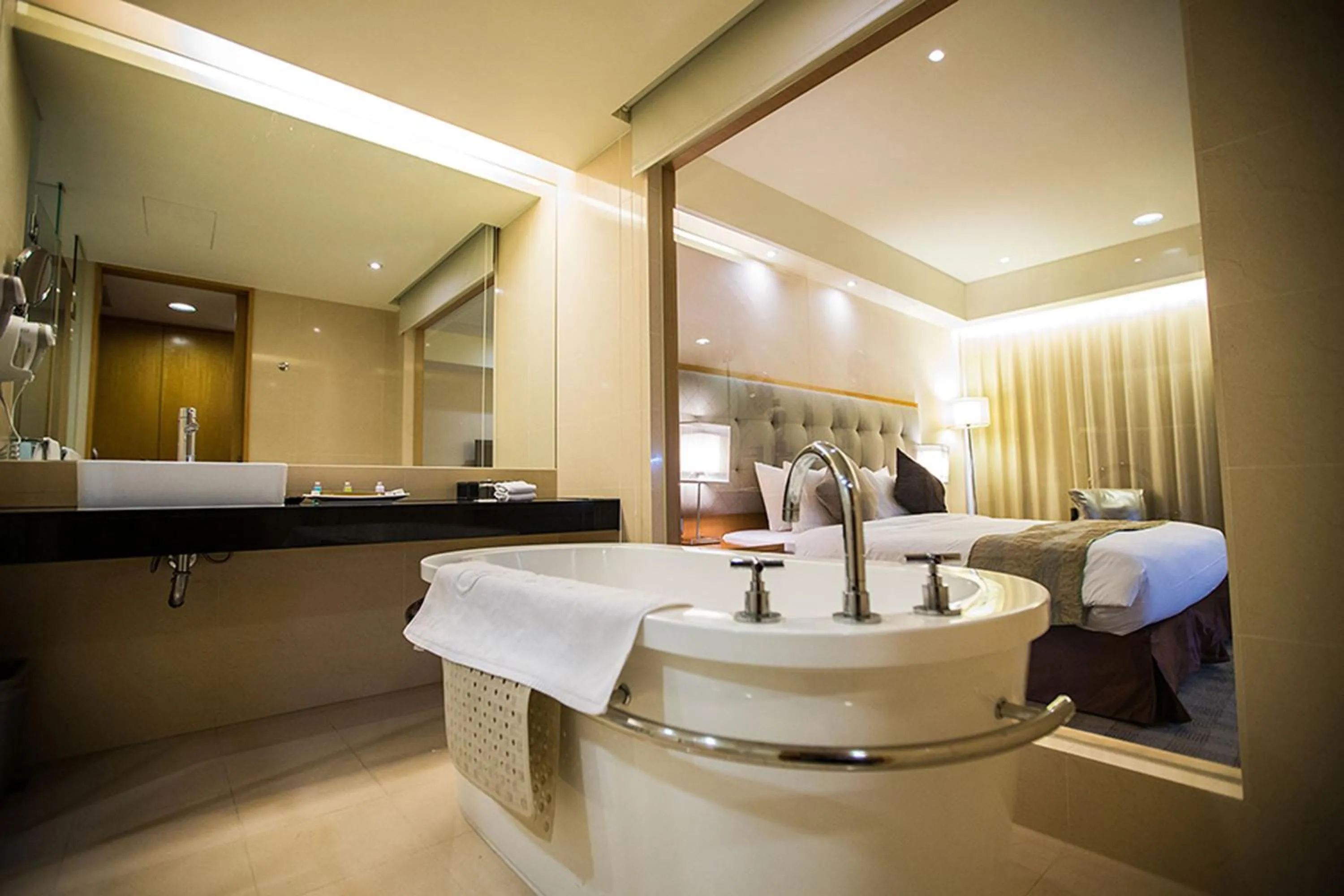 Decorative detail, Bathroom in Garden Villa