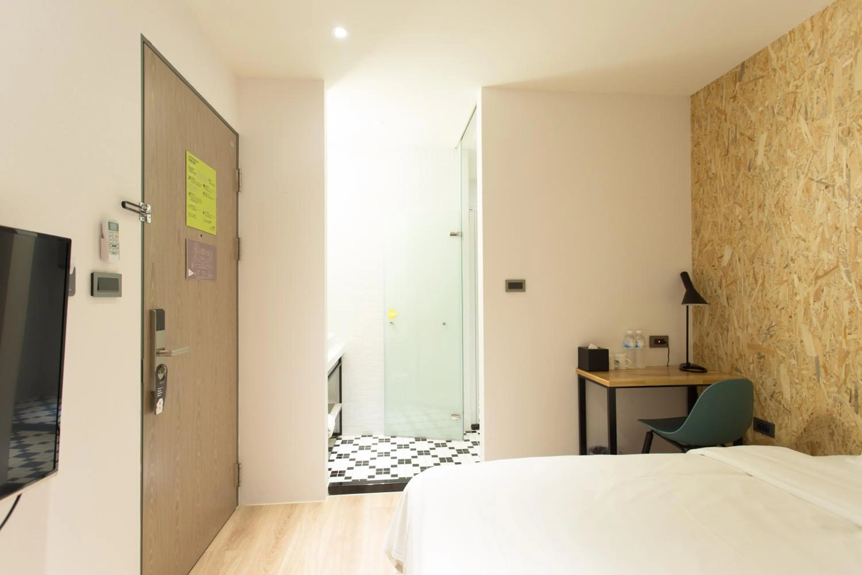 Bedroom, Bed in Let's Hostel