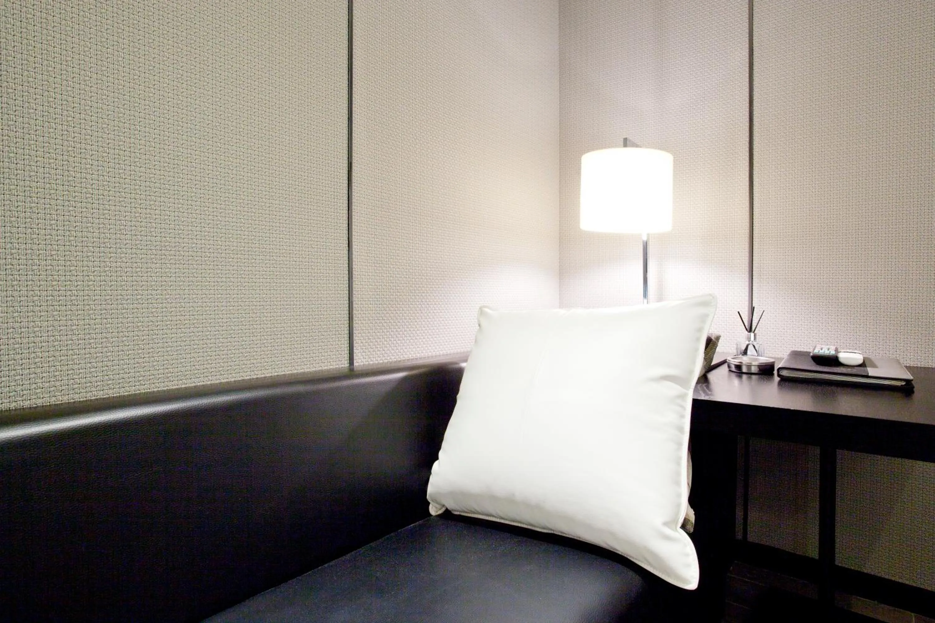 Decorative detail, Bed in Hotel Forestar