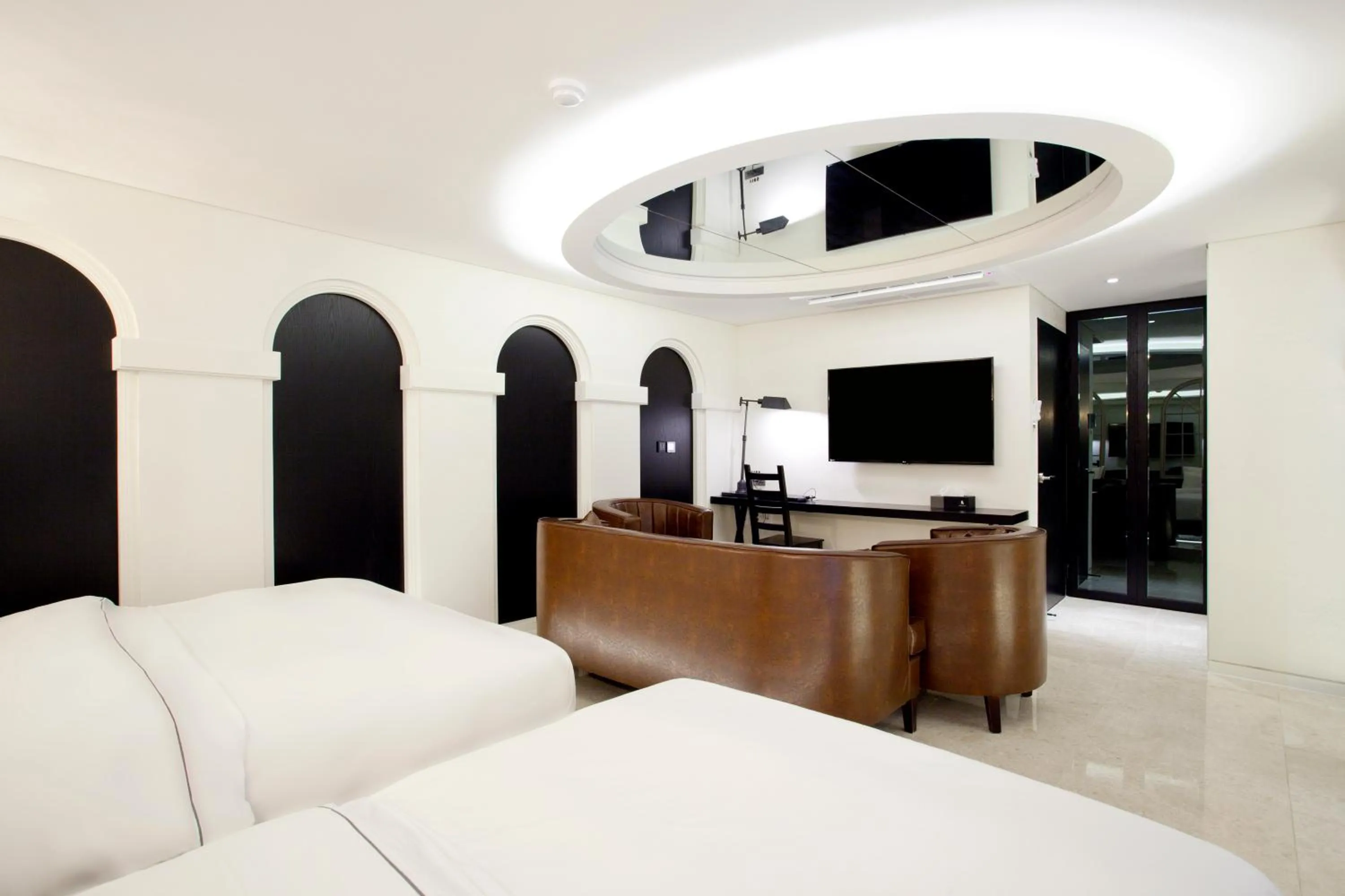 Decorative detail, Bed in Hotel Forestar