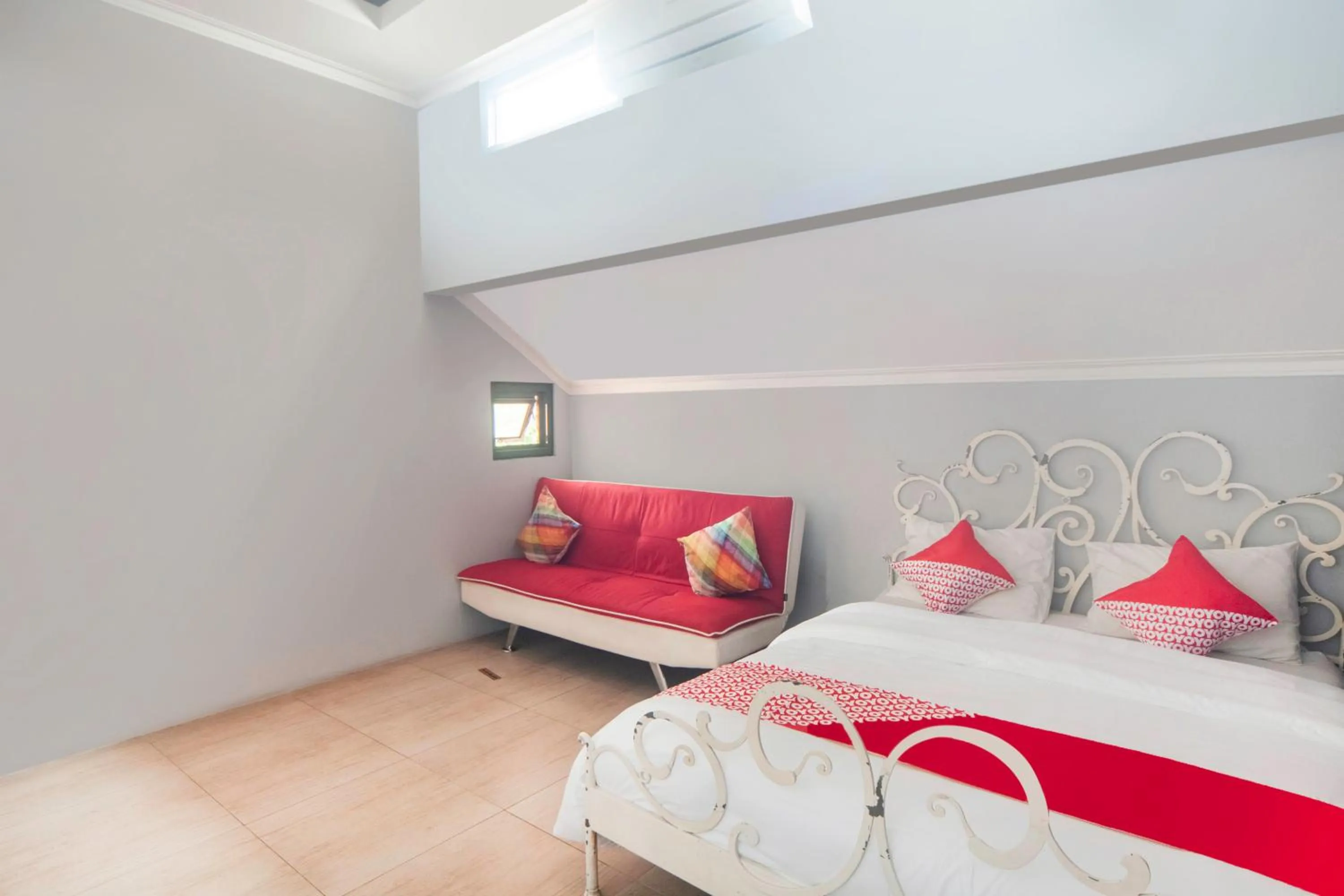 Bedroom in PoLaz (Bed 'n Brew)