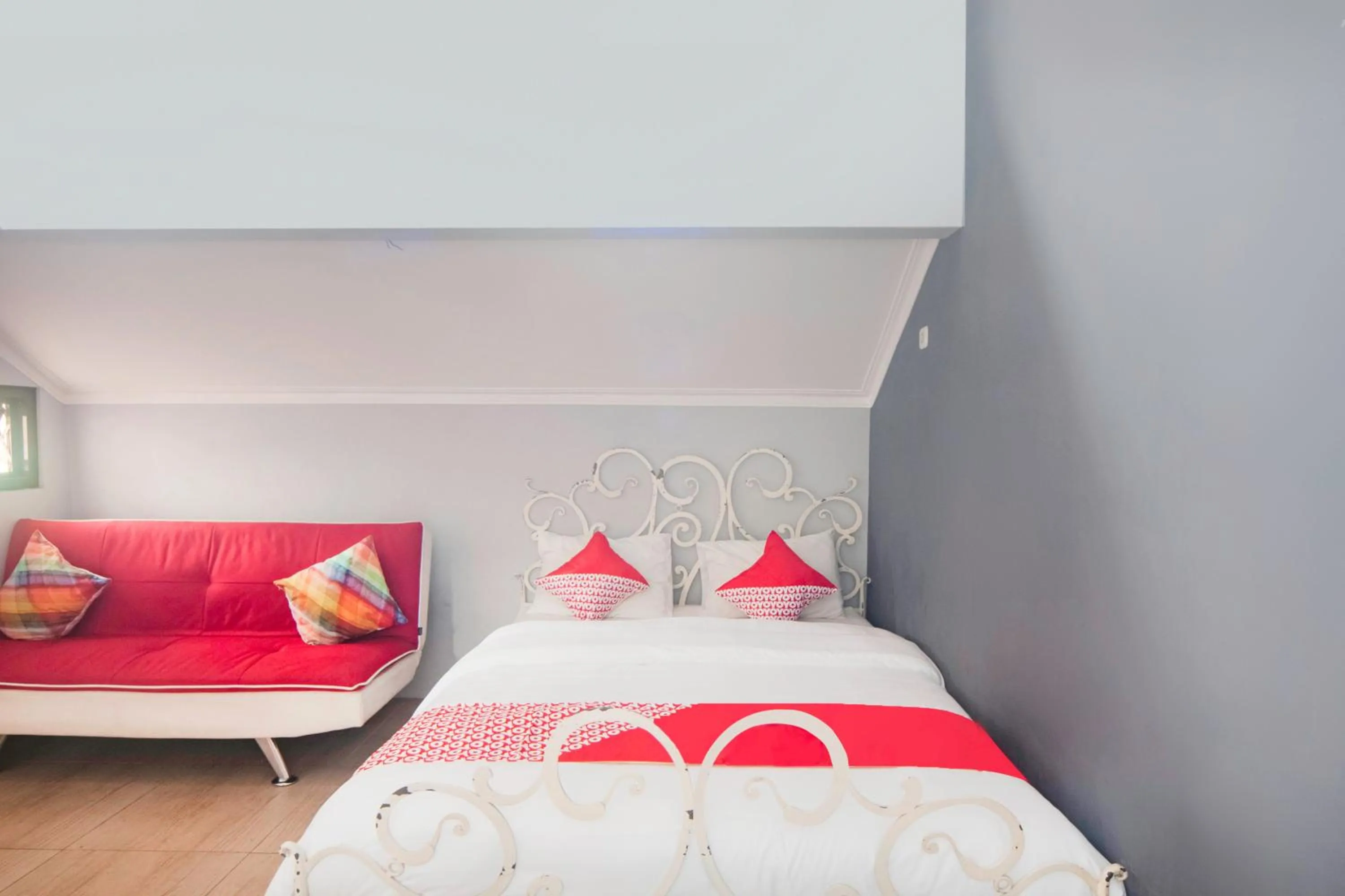 Bedroom in PoLaz (Bed 'n Brew)