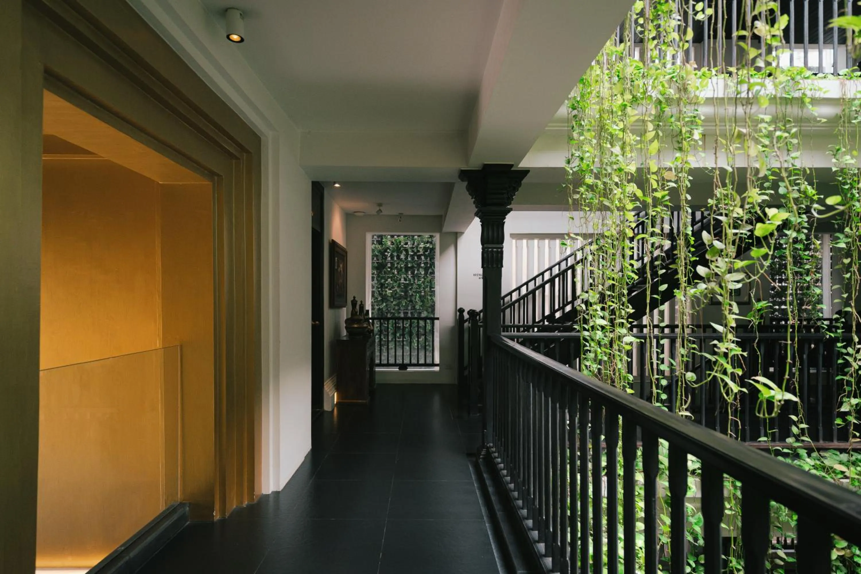 Property building in Makkachiva