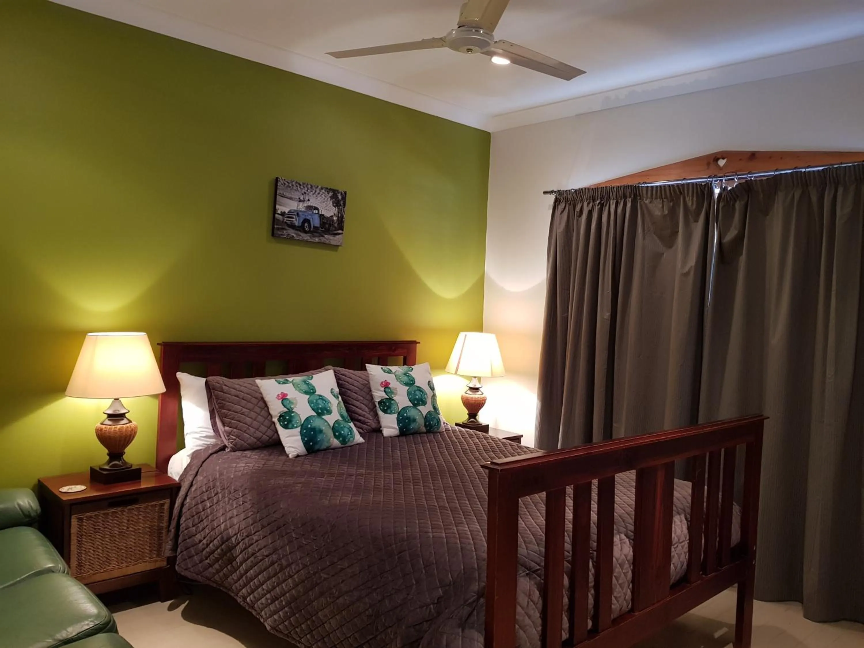 Bed in Sonja's Bed and Breakfast