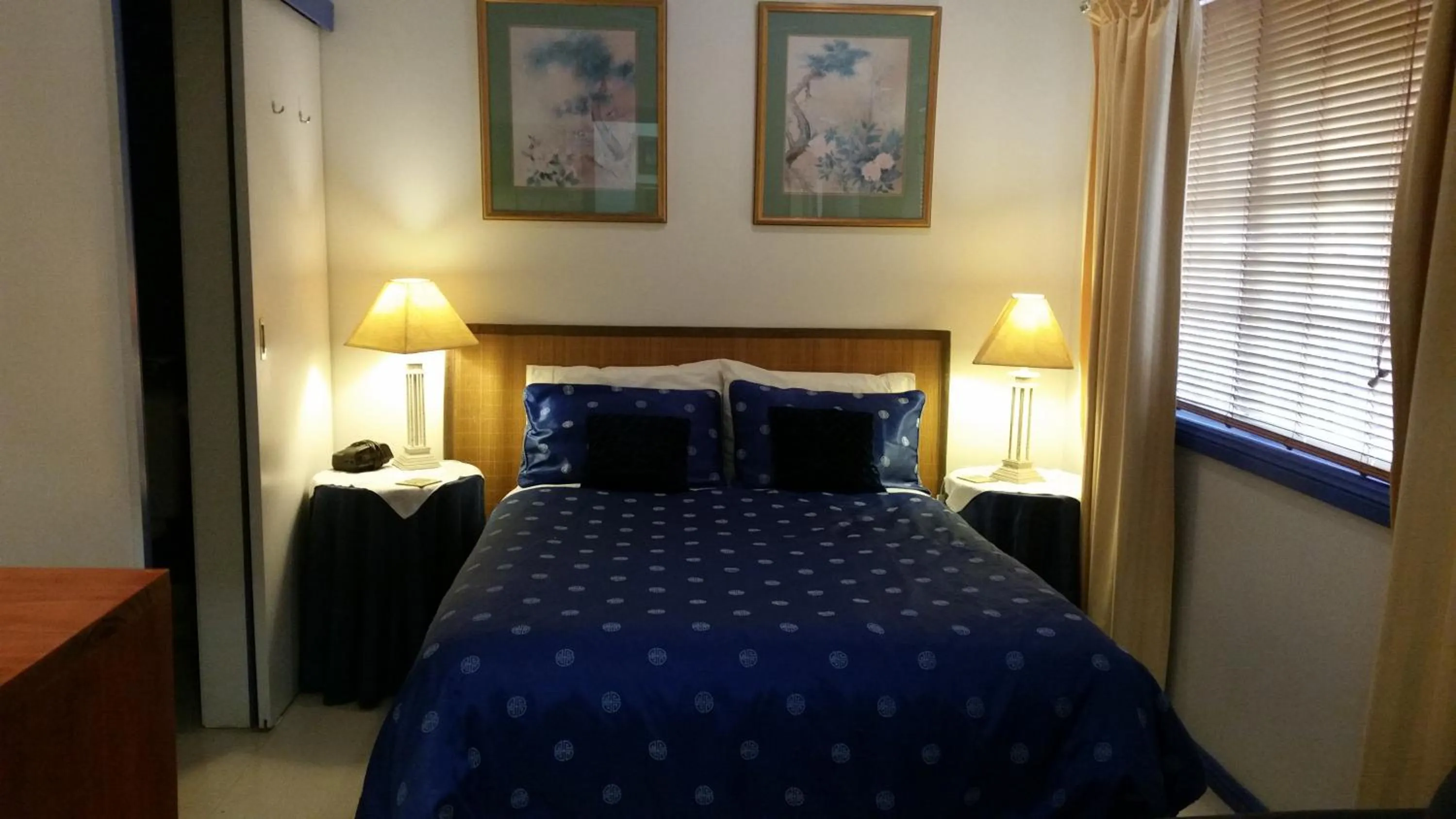 Bed in Sonja's Bed and Breakfast