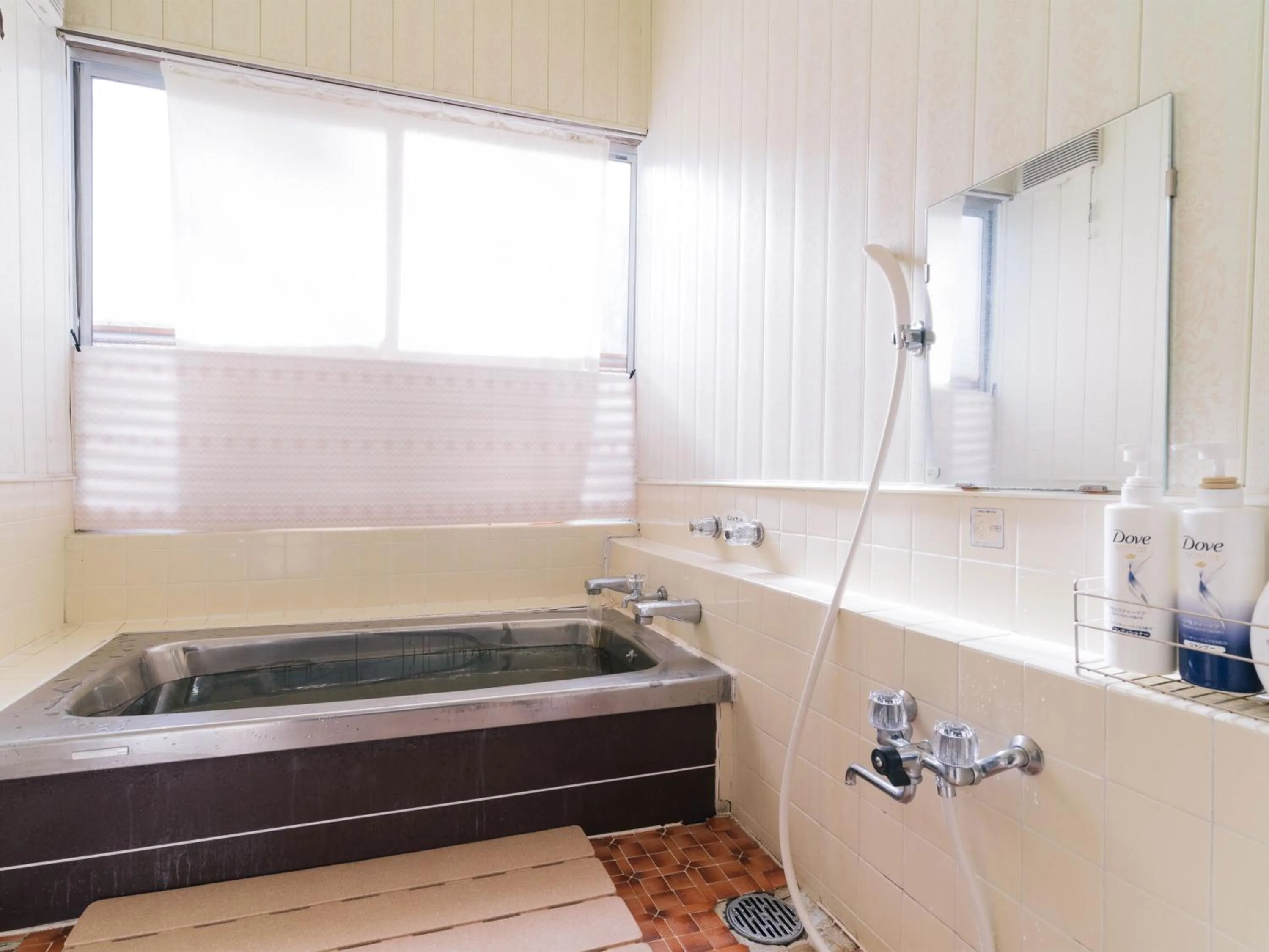 Public Bath in Oogute Kohan Shirasagi So