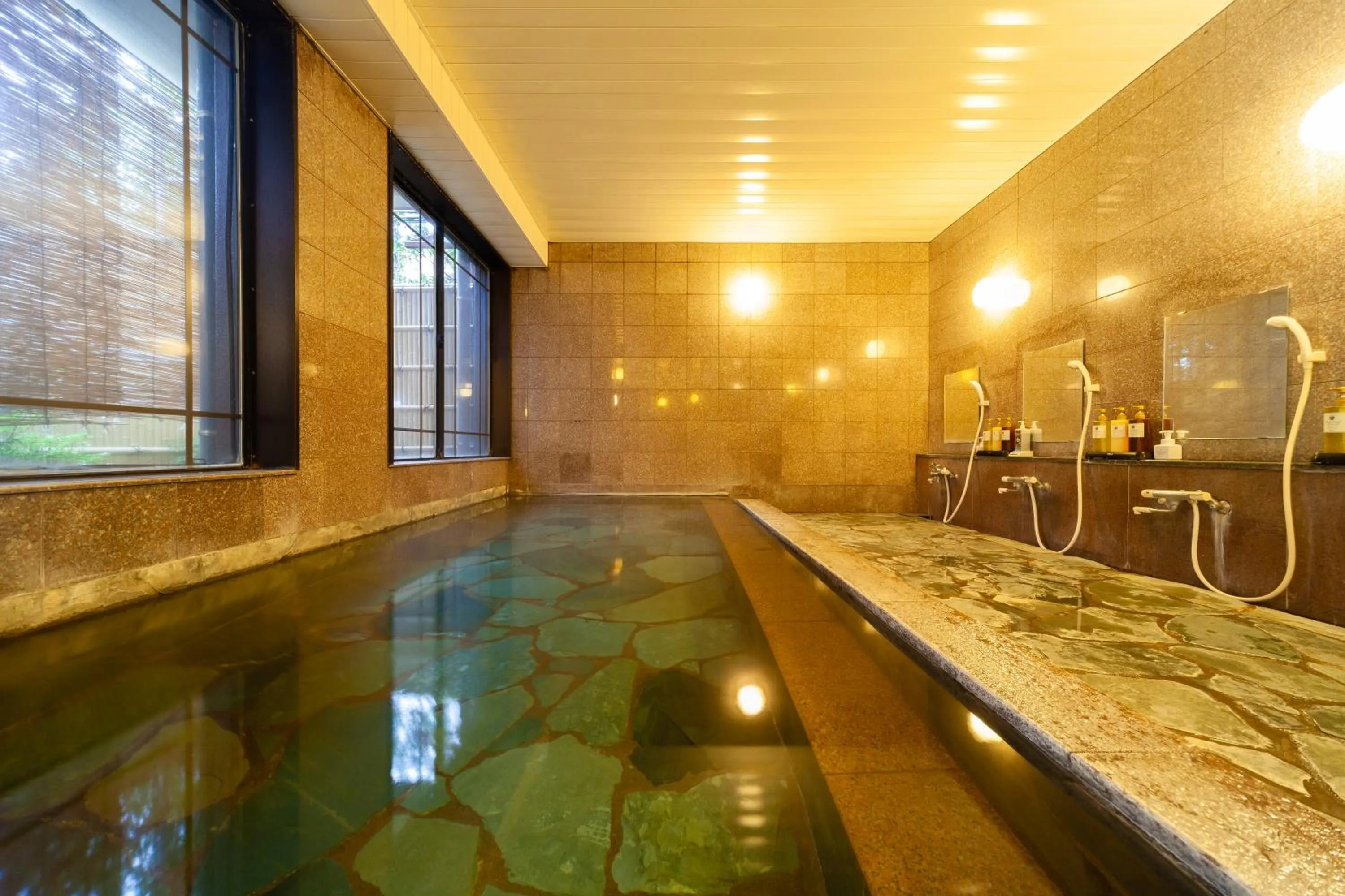 Public Bath in Gora Hotel Paipuno Kemuri Plus