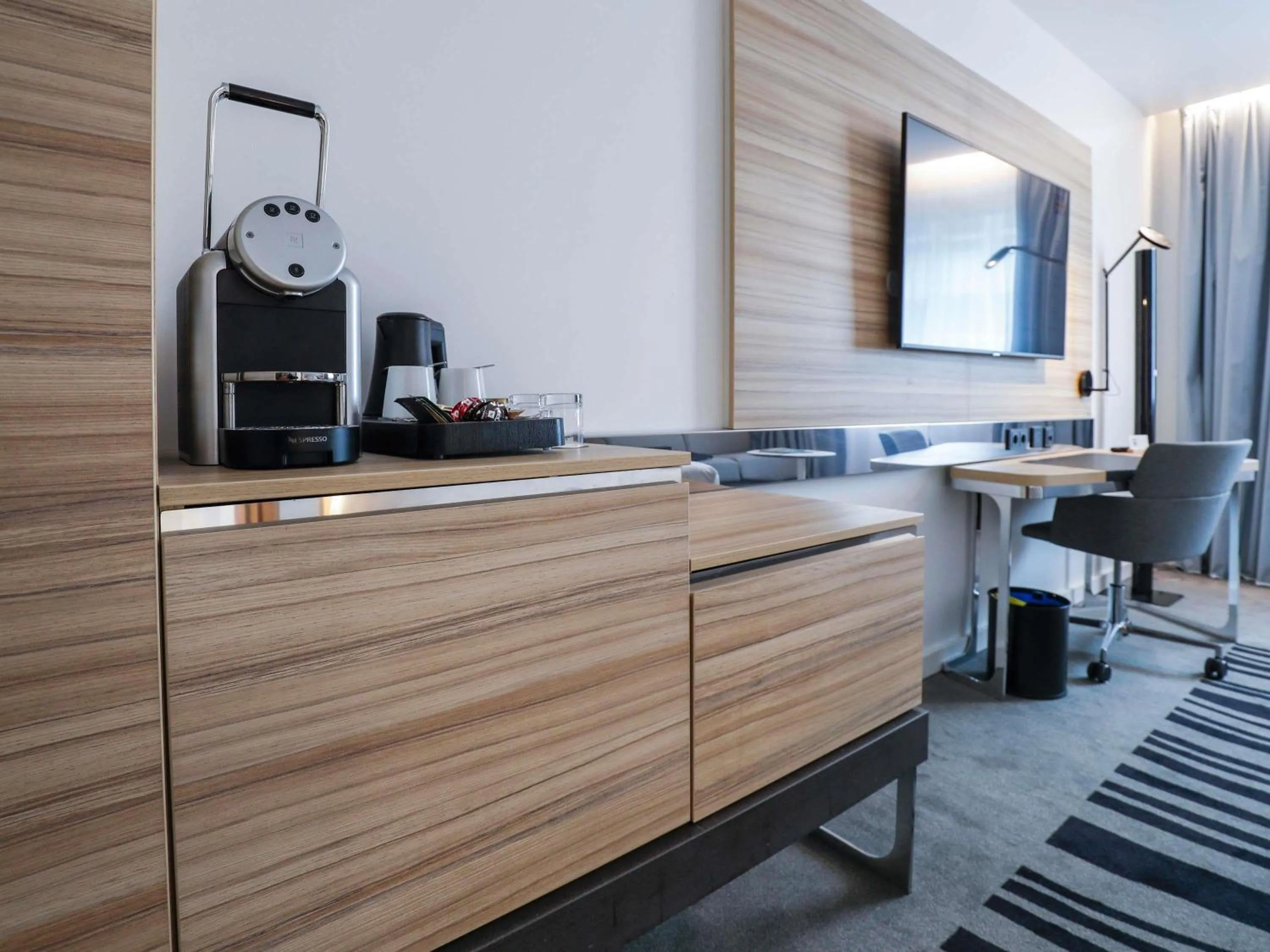 Bedroom in Novotel Luxembourg Centre