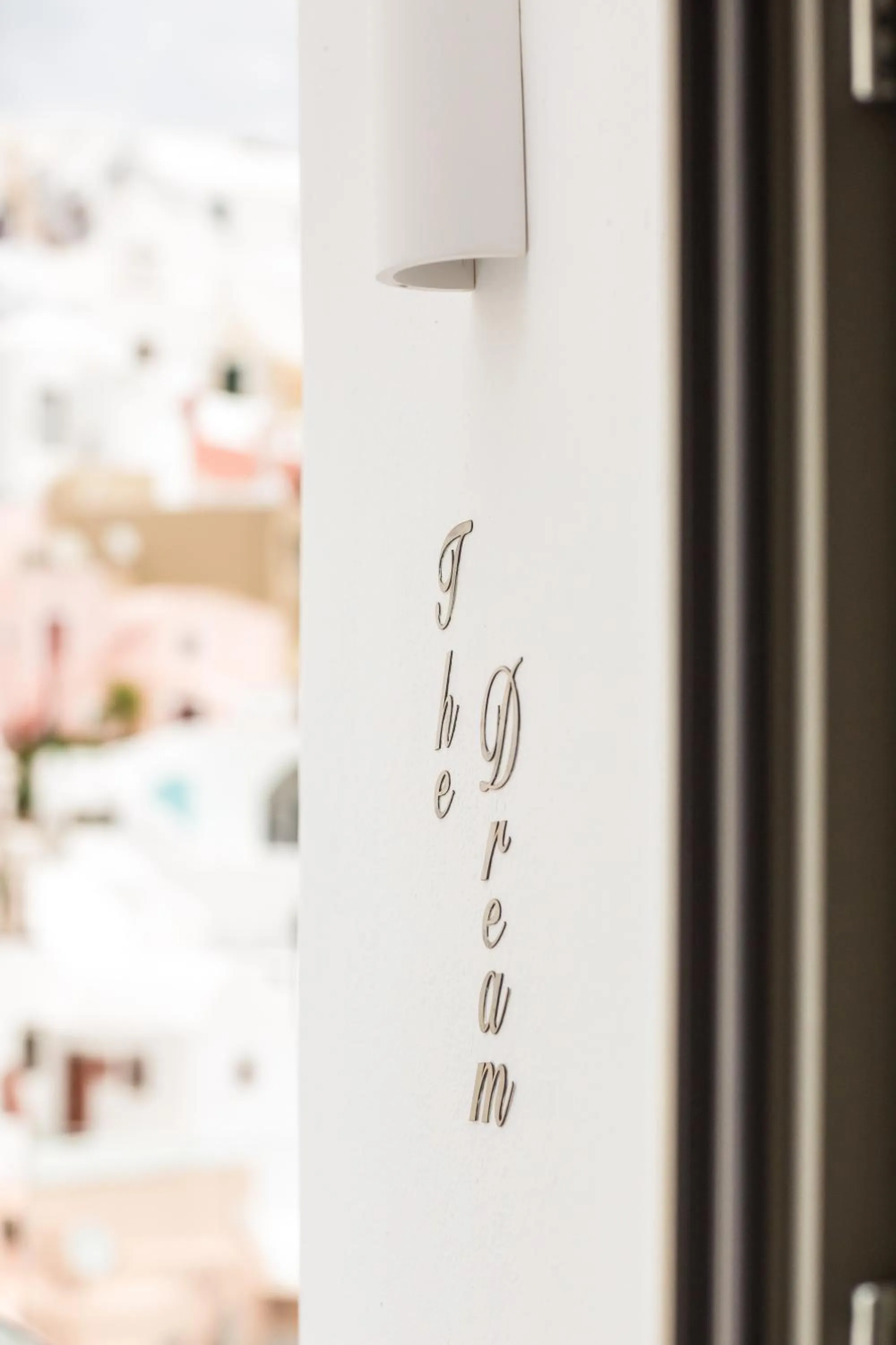 Time of day in The Dream Santorini