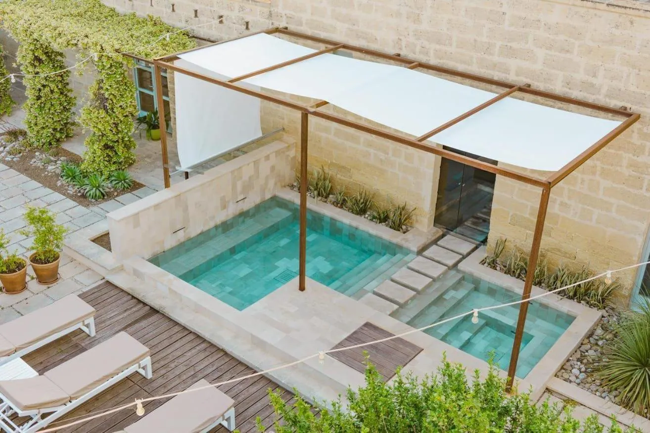 Hot Tub in Relais Masseria Le Cesine - CDSHotels