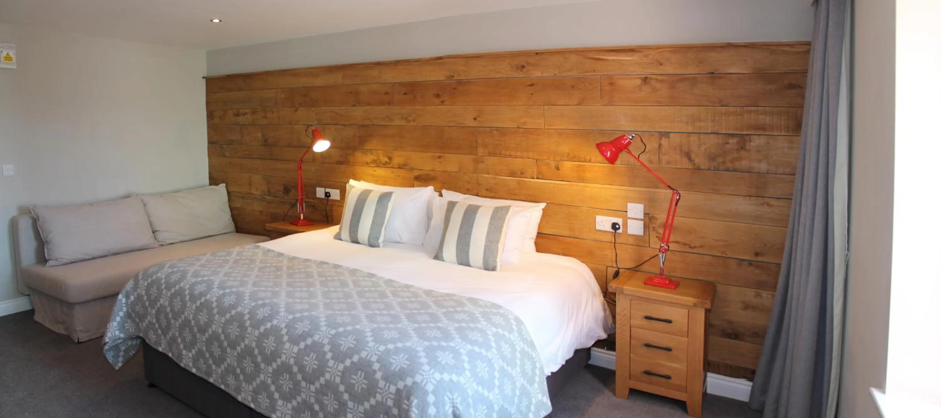 Day, Bed in Billycan