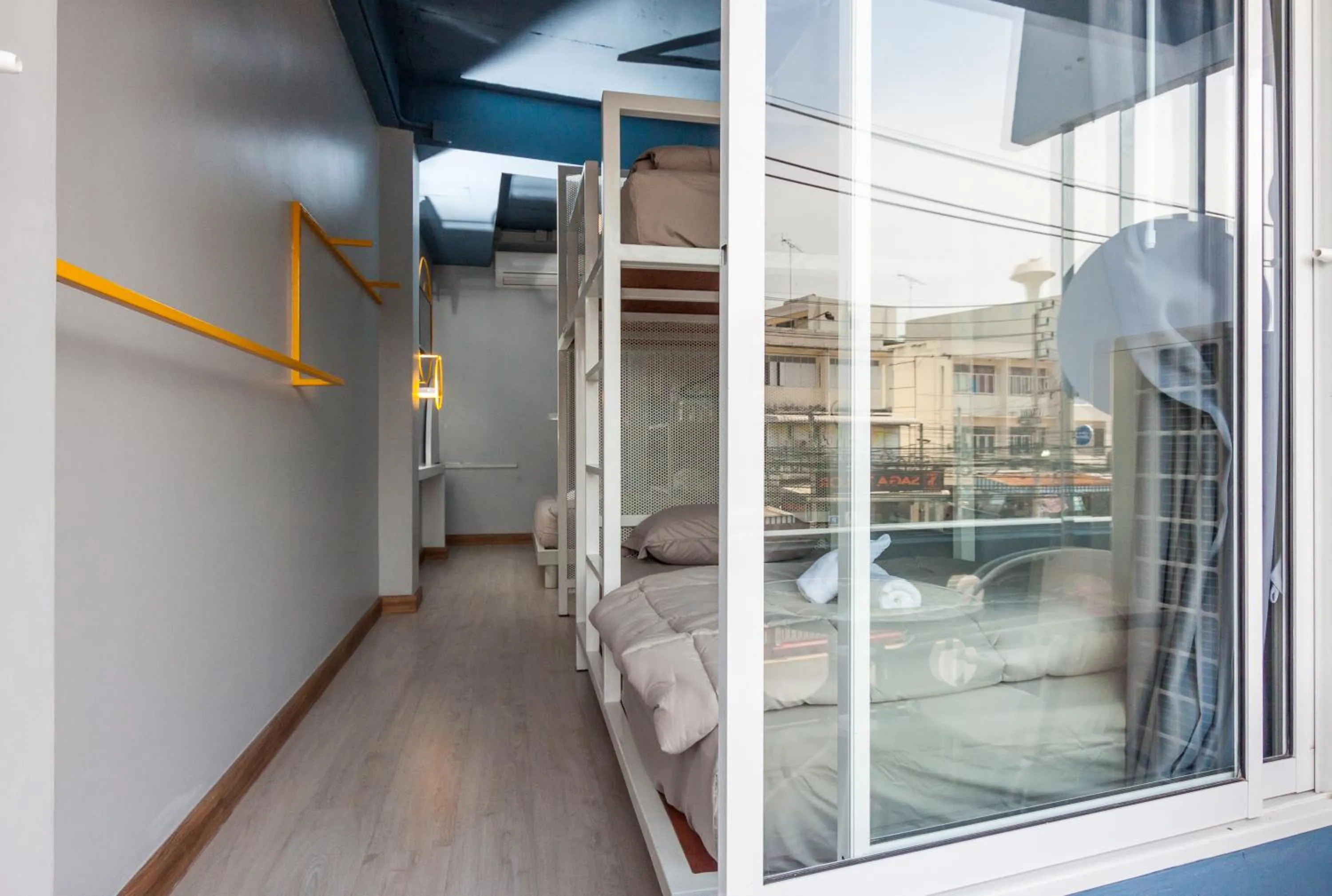 bunk bed in The Moon Hostel Huahin