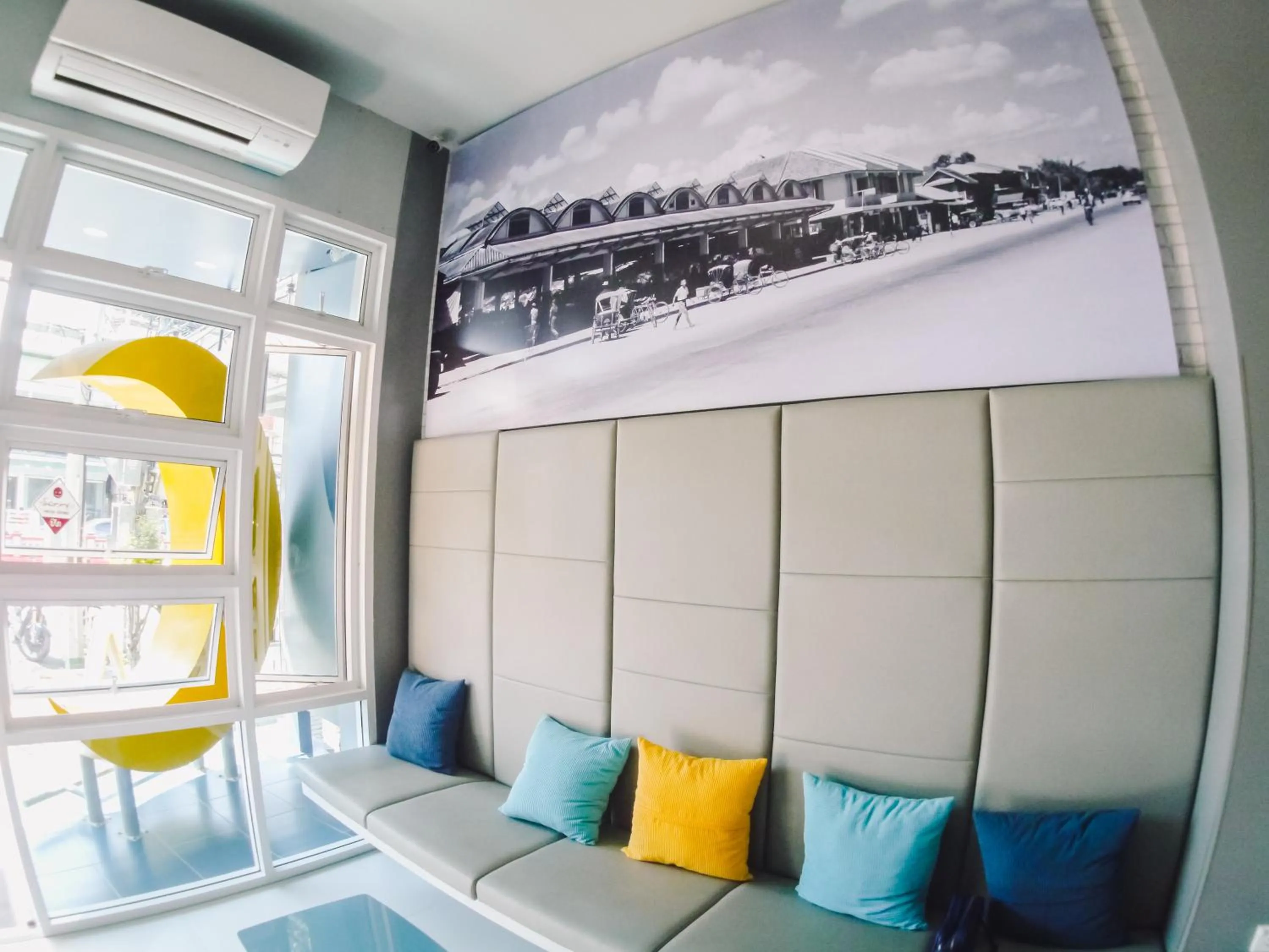 Facade/entrance in The Moon Hostel Huahin