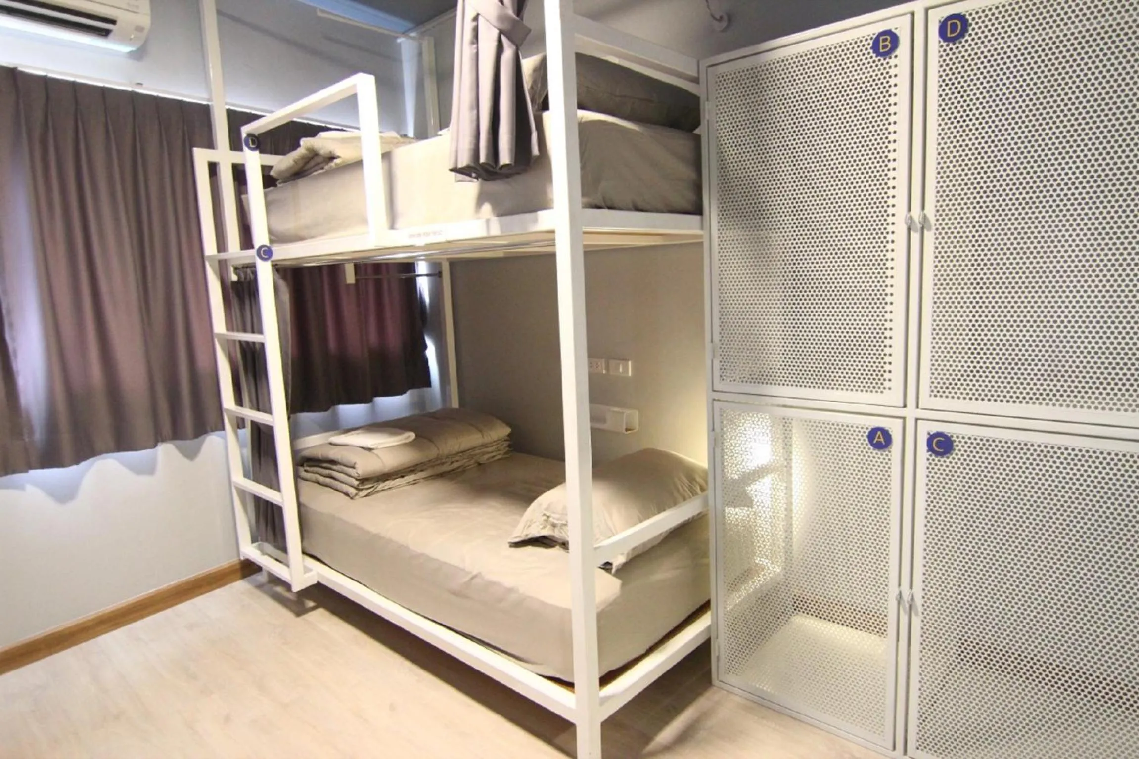 bunk bed, Bed in The Moon Hostel Huahin