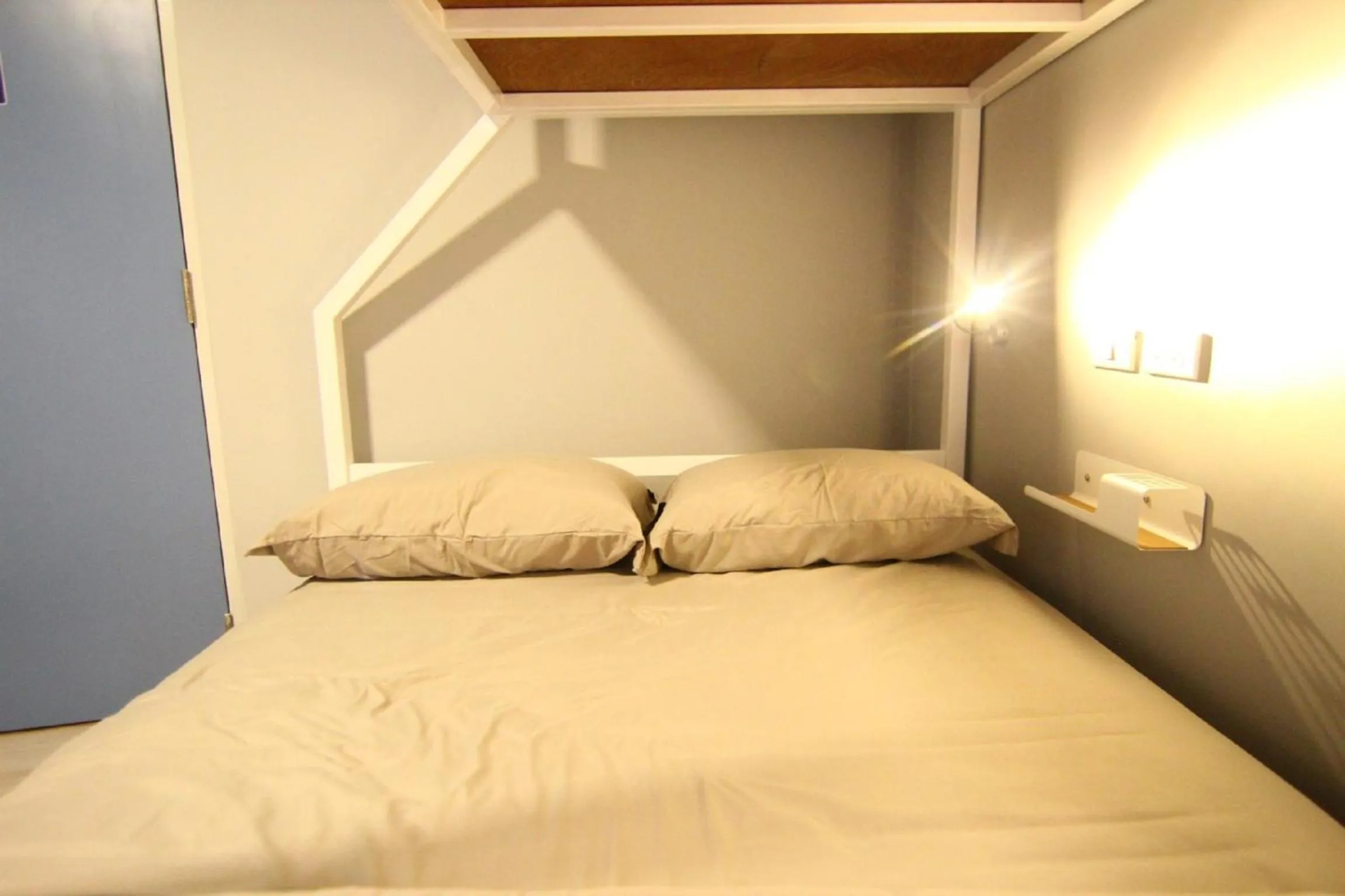 bunk bed, Bed in The Moon Hostel Huahin