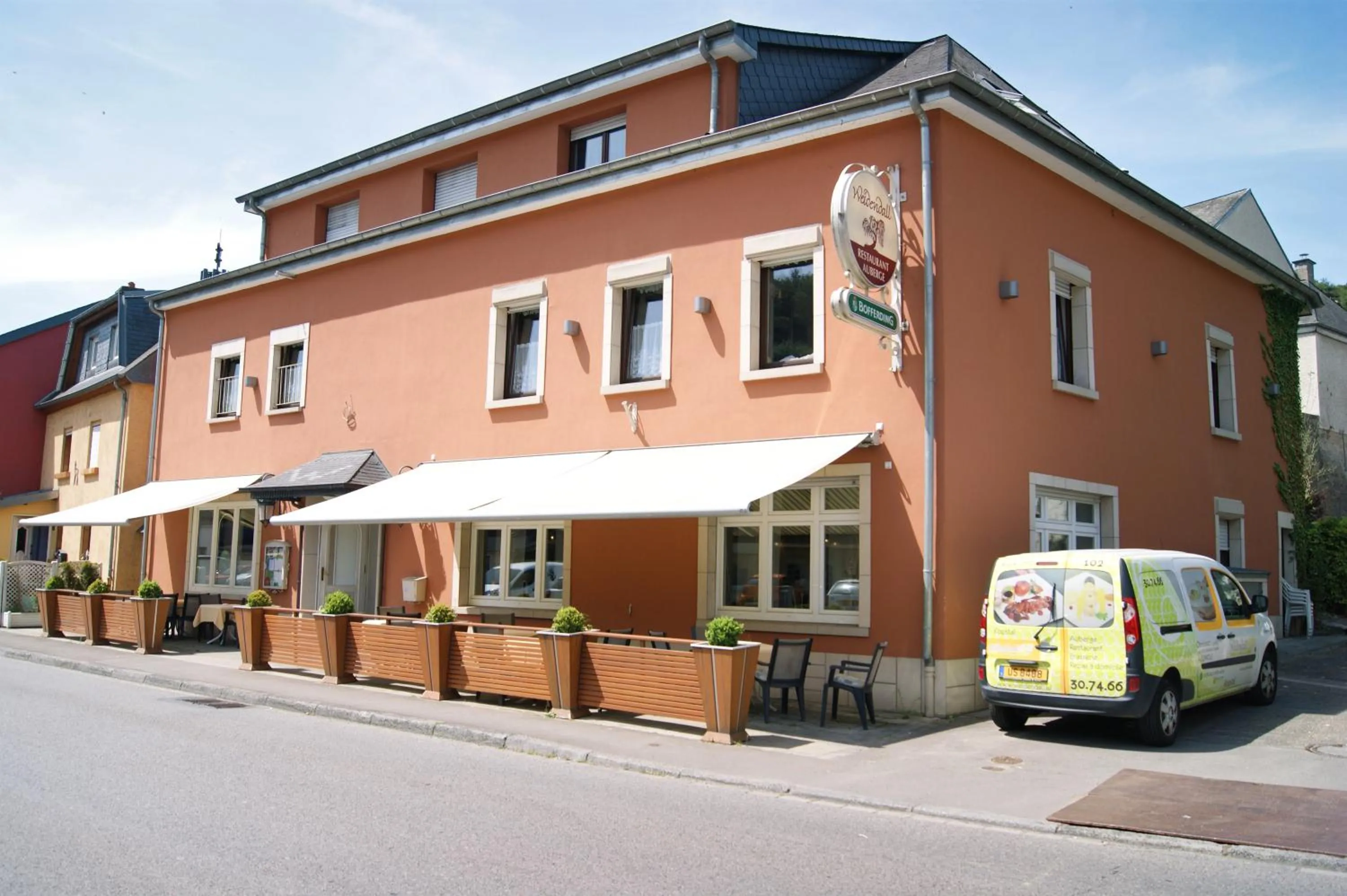 Property building in Weidendall