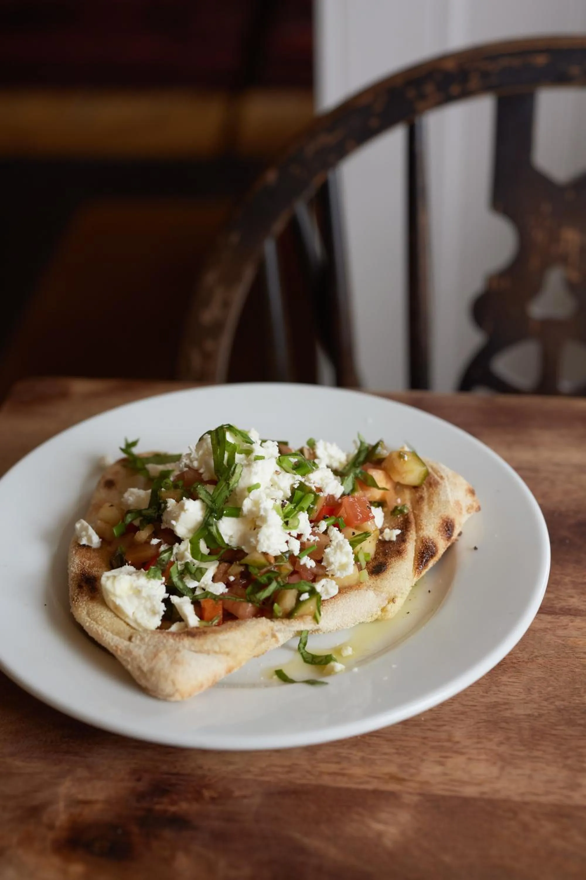 Food and drinks in The Dog & Gun Inn