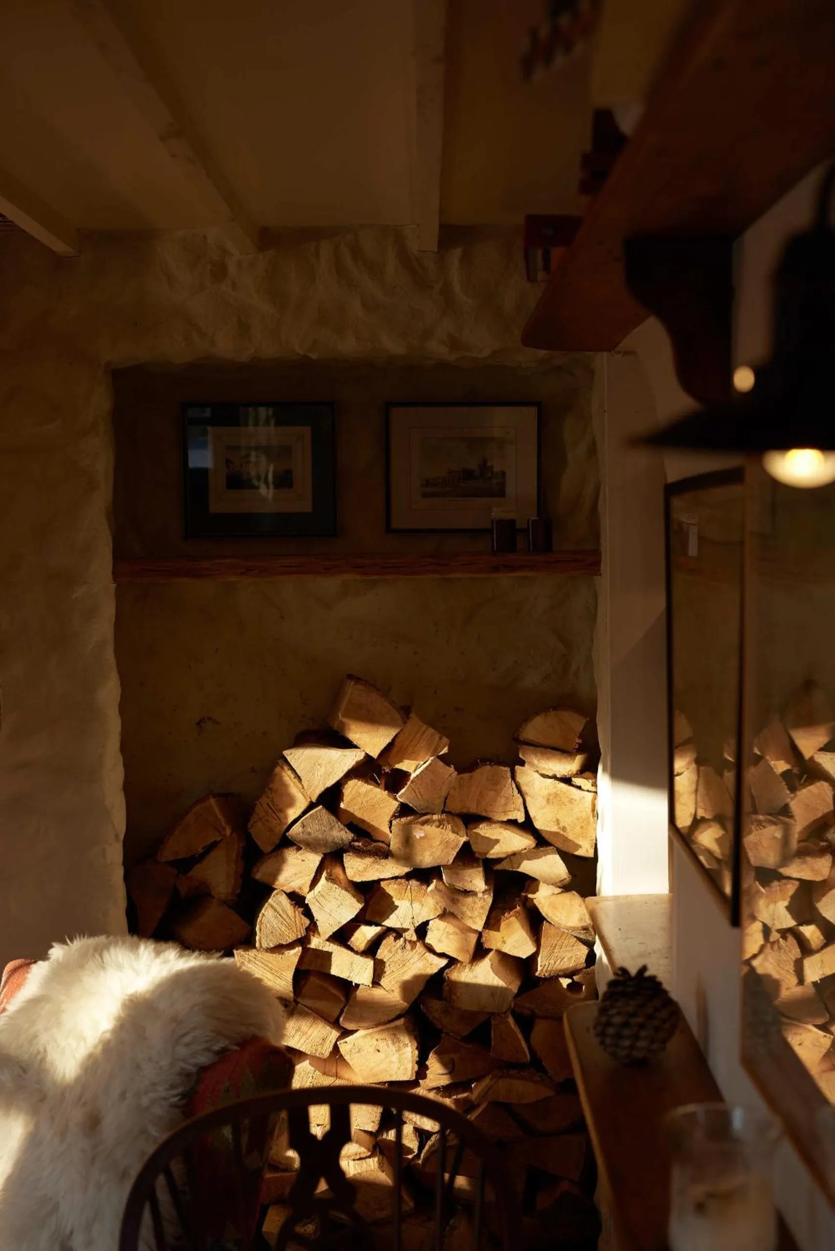 Other, Bed in The Dog & Gun Inn