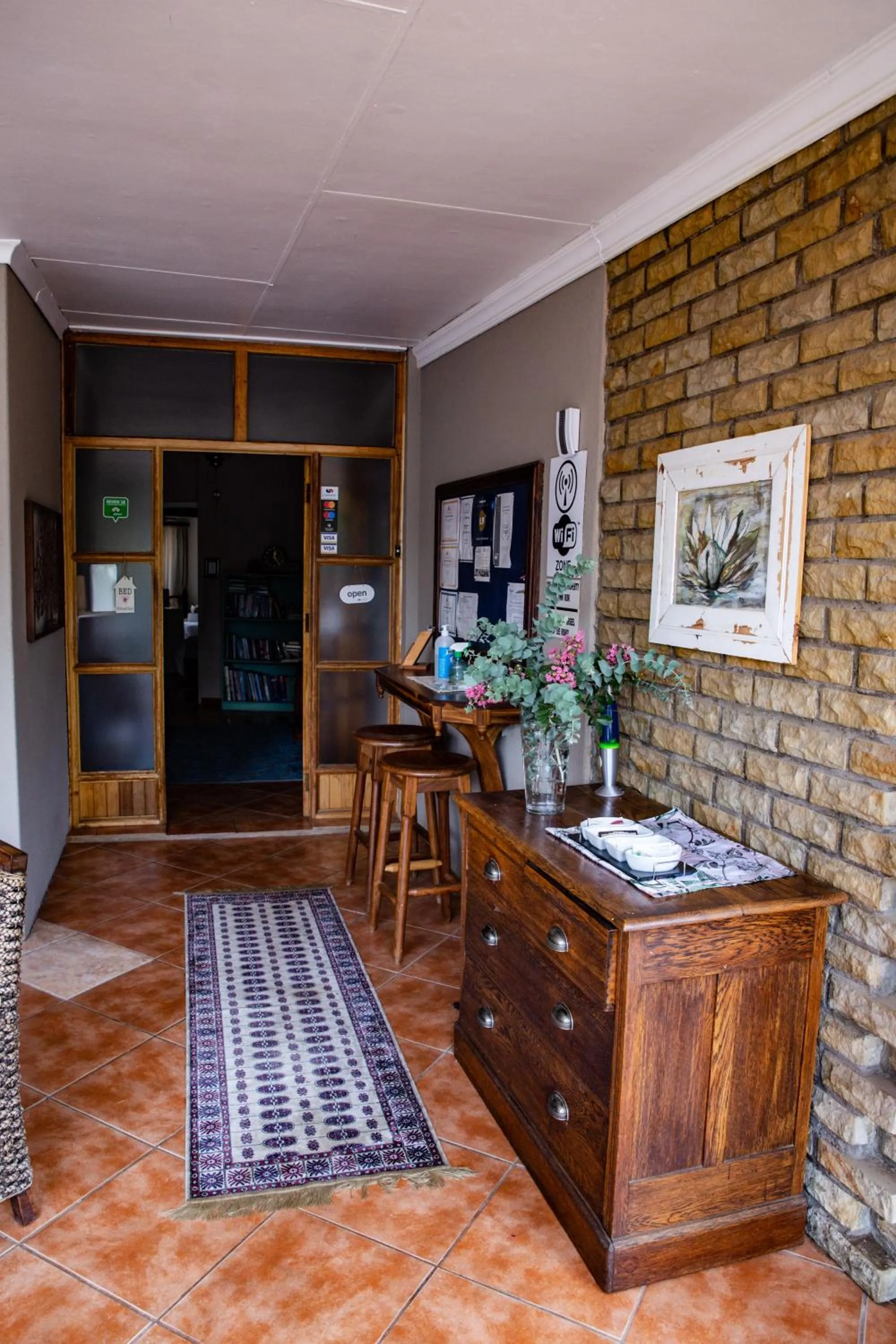 Woodpecker Guesthouse