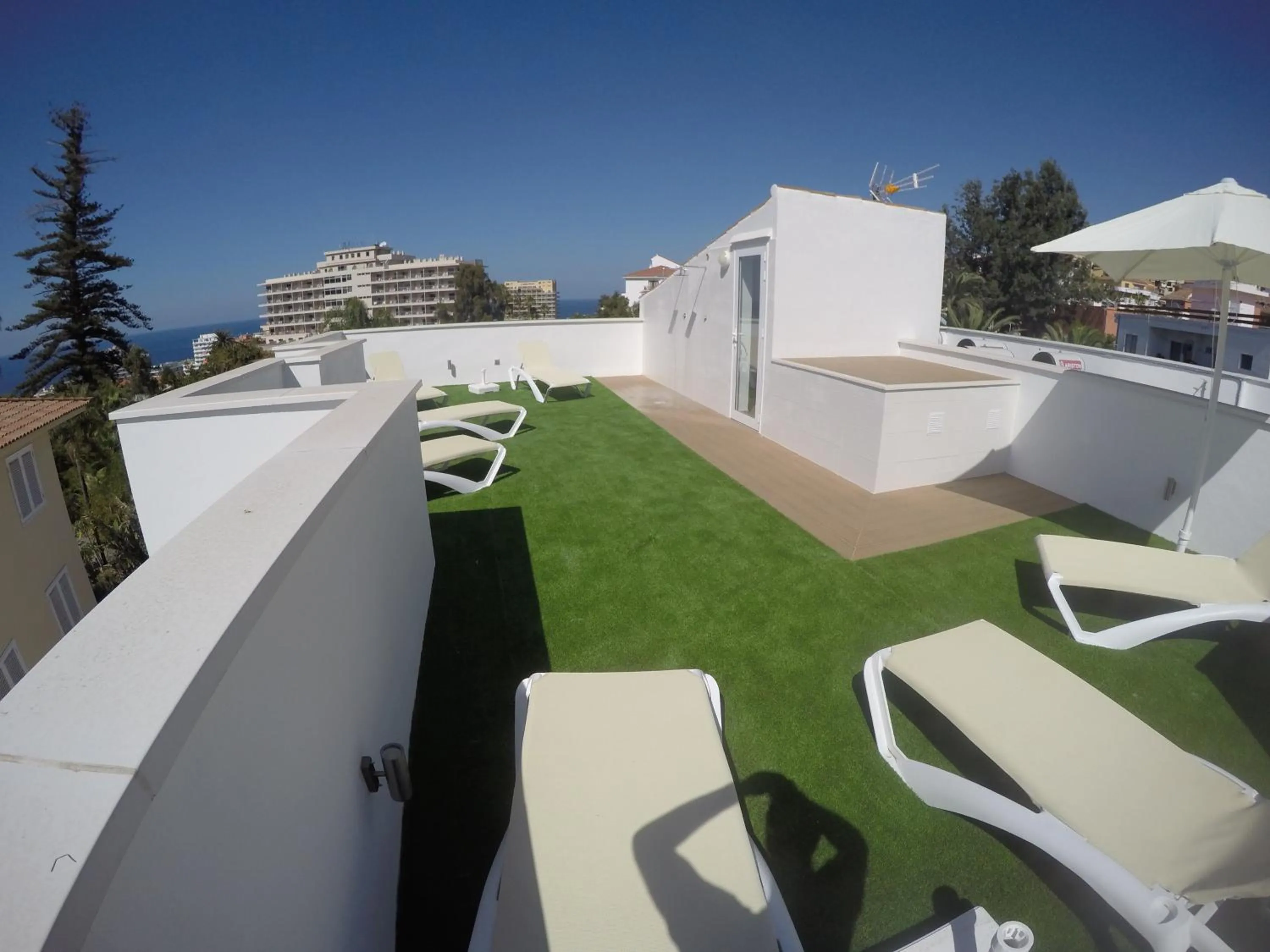 Shower in The Blue Corner Apartments
