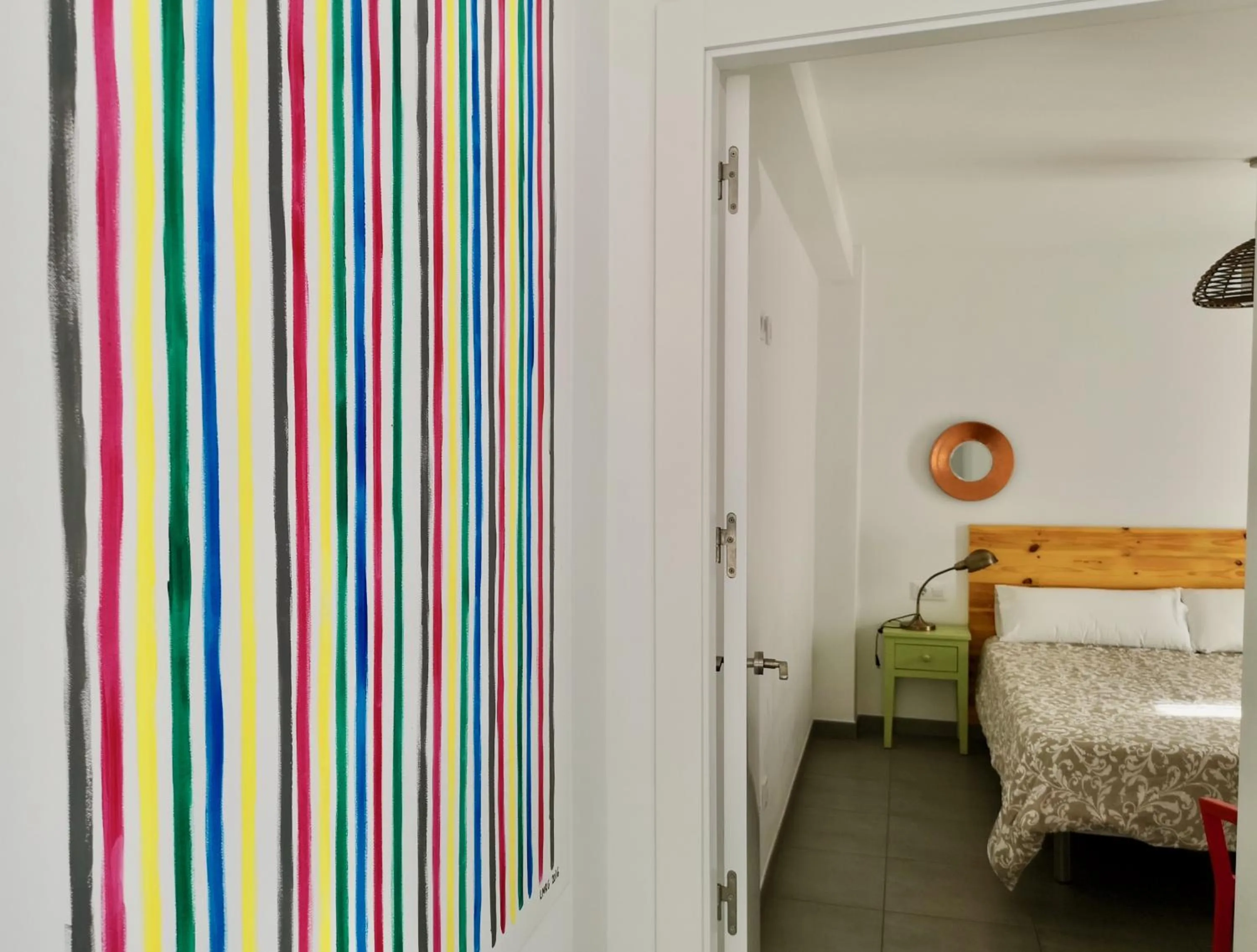 Restaurant/places to eat, Bed in The Blue Corner Apartments