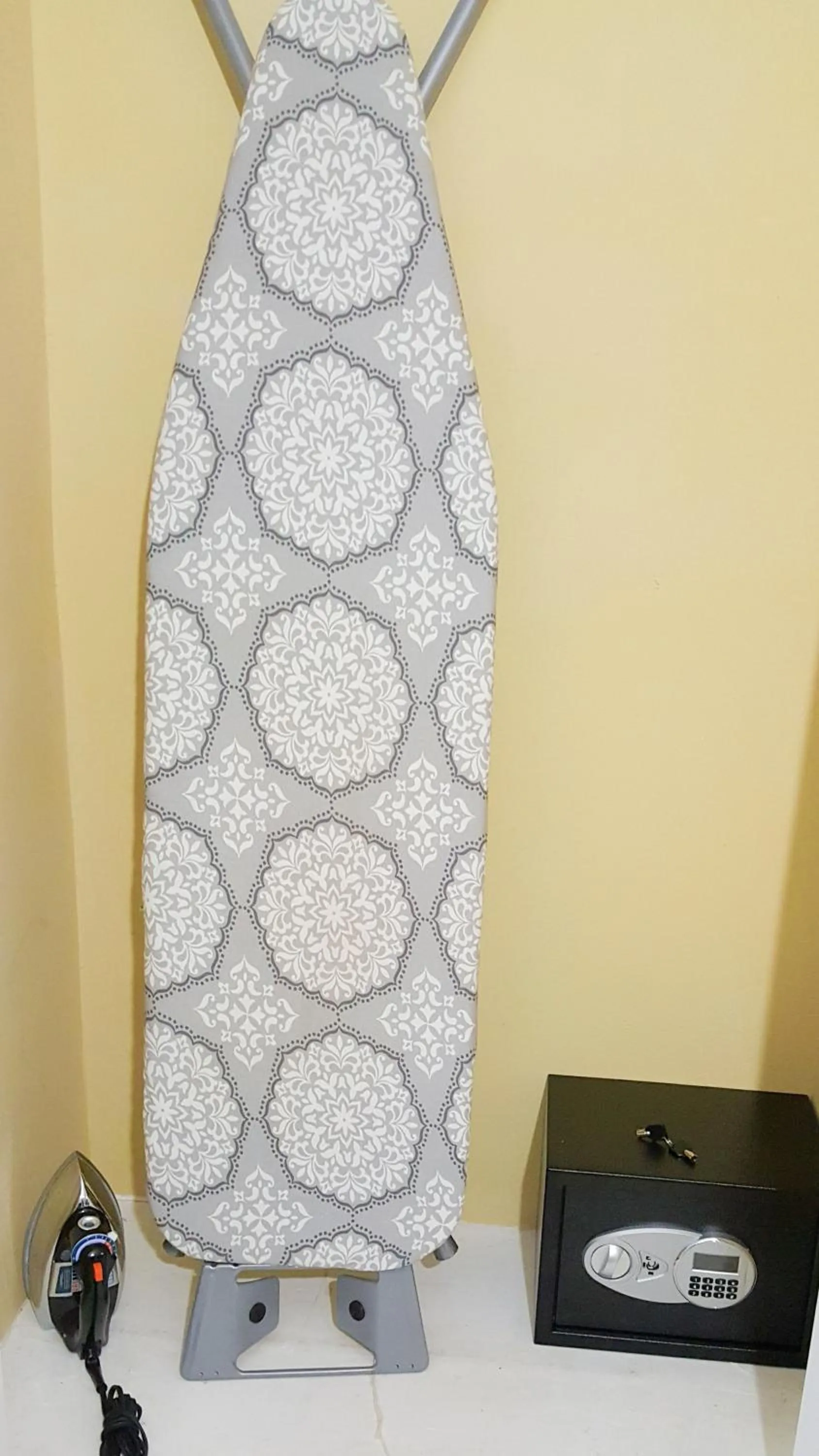 furniture in New Kingston Guest Apartments @ Donhead