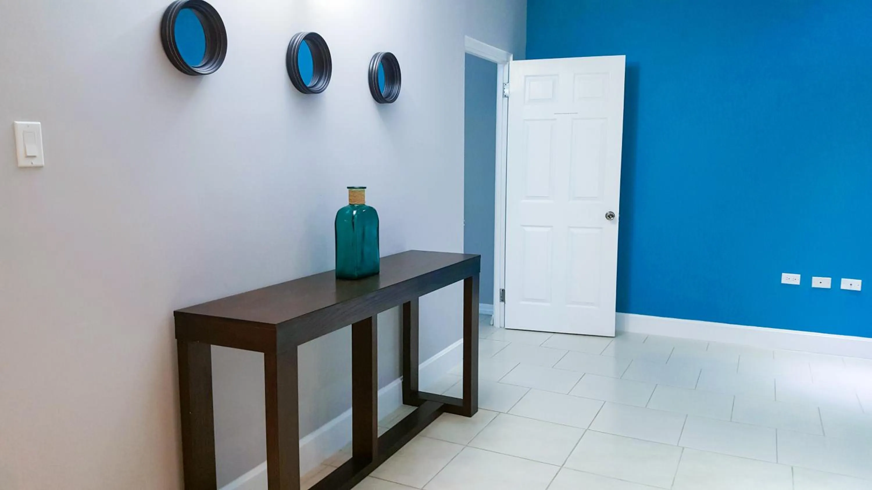 Living room in New Kingston Guest Apartments @ Donhead