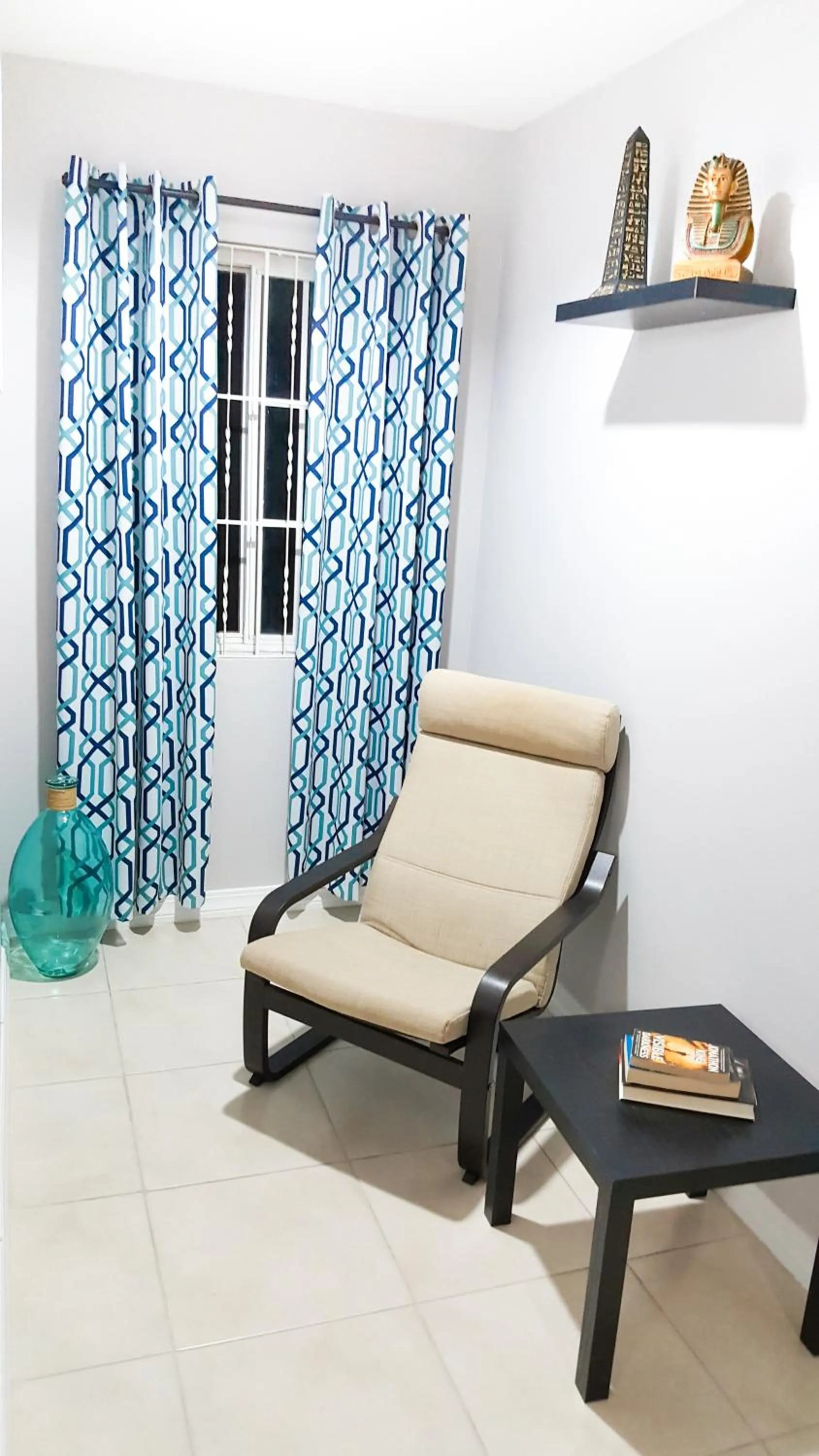 Living room in New Kingston Guest Apartments @ Donhead