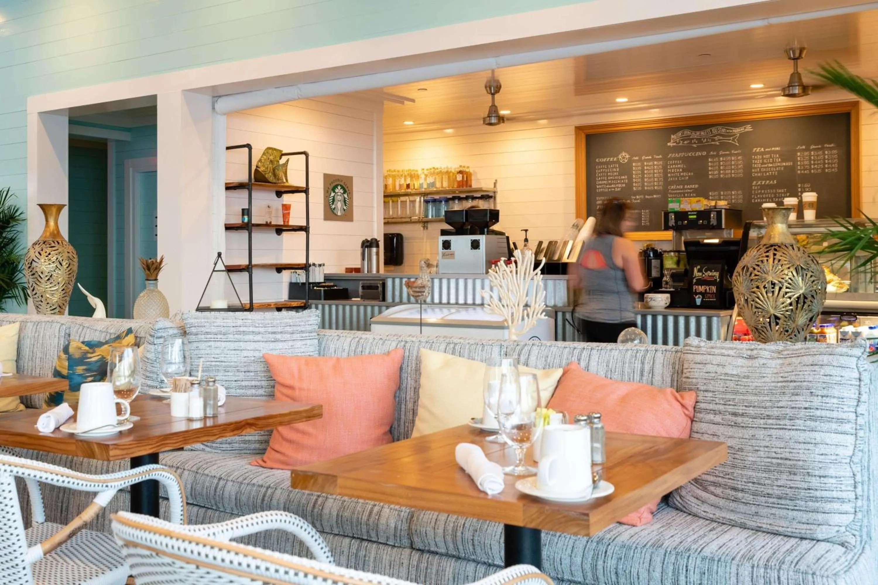 Restaurant/places to eat in Oceans Edge Key West