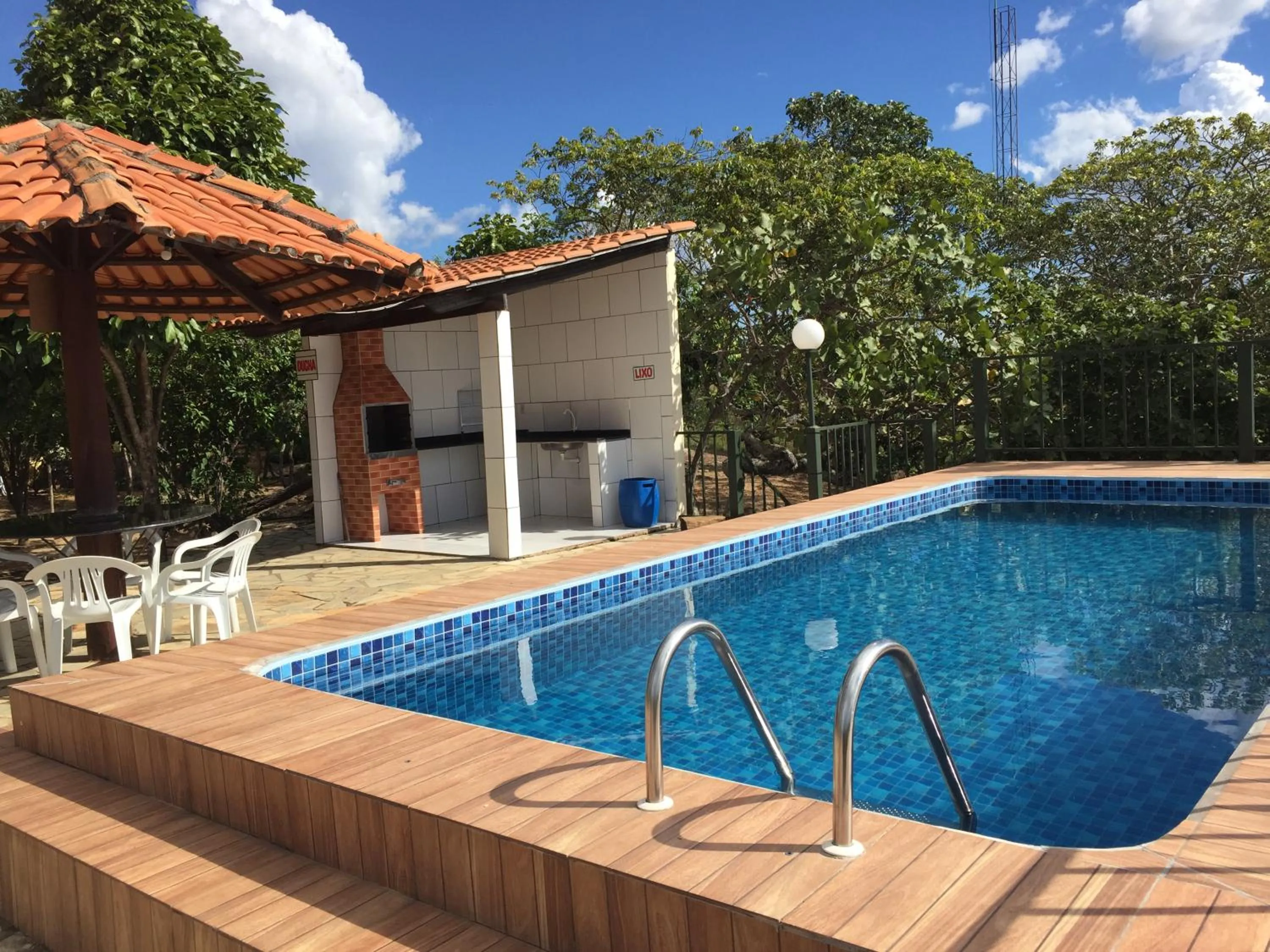 BBQ facilities in Pousada Recanto das Pedras São Leopoldo